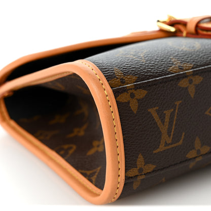 Louis Vuitton Monogram LV Ivy 7 of 8