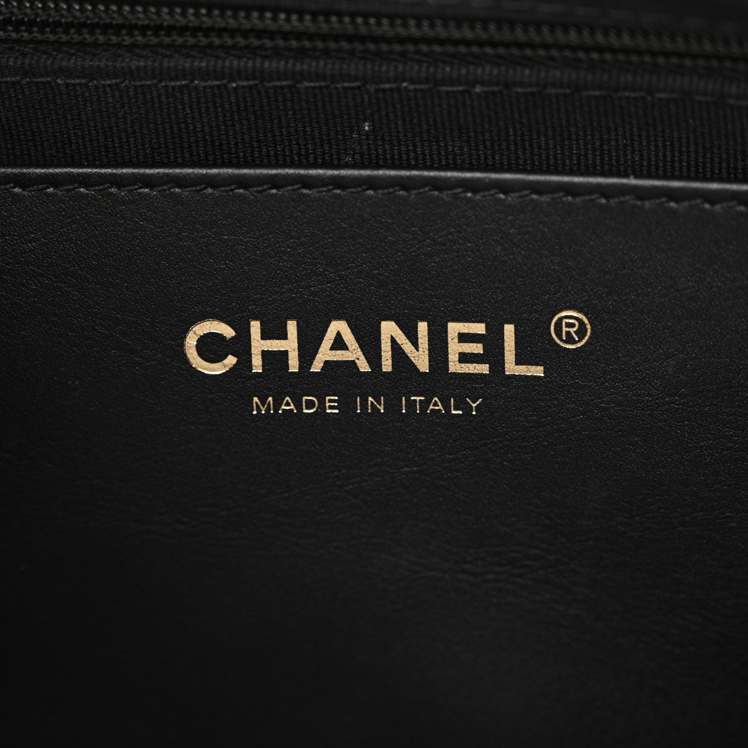 Chanel Shiny Lambskin Quilted Trendy Pockets Hobo Black 6 of 12