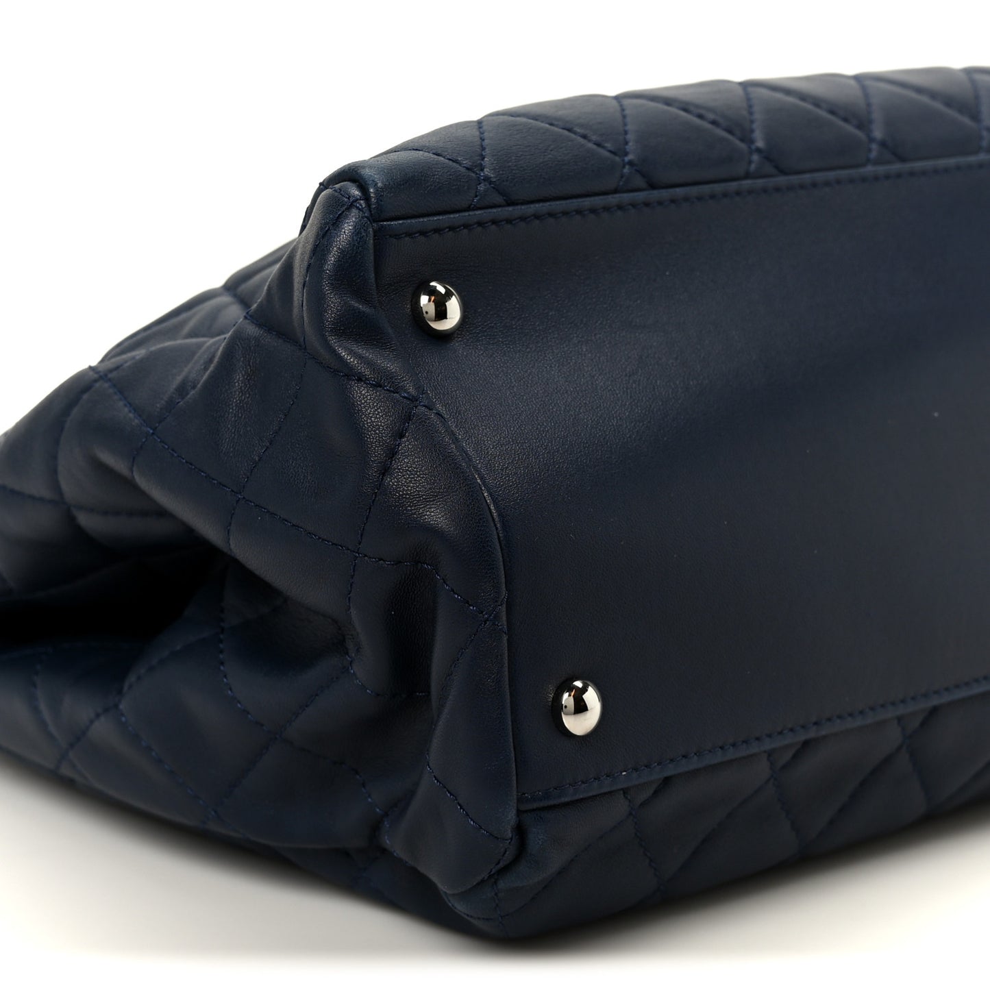 Lambskin Quilted Chanel 7 Large Tote Navy