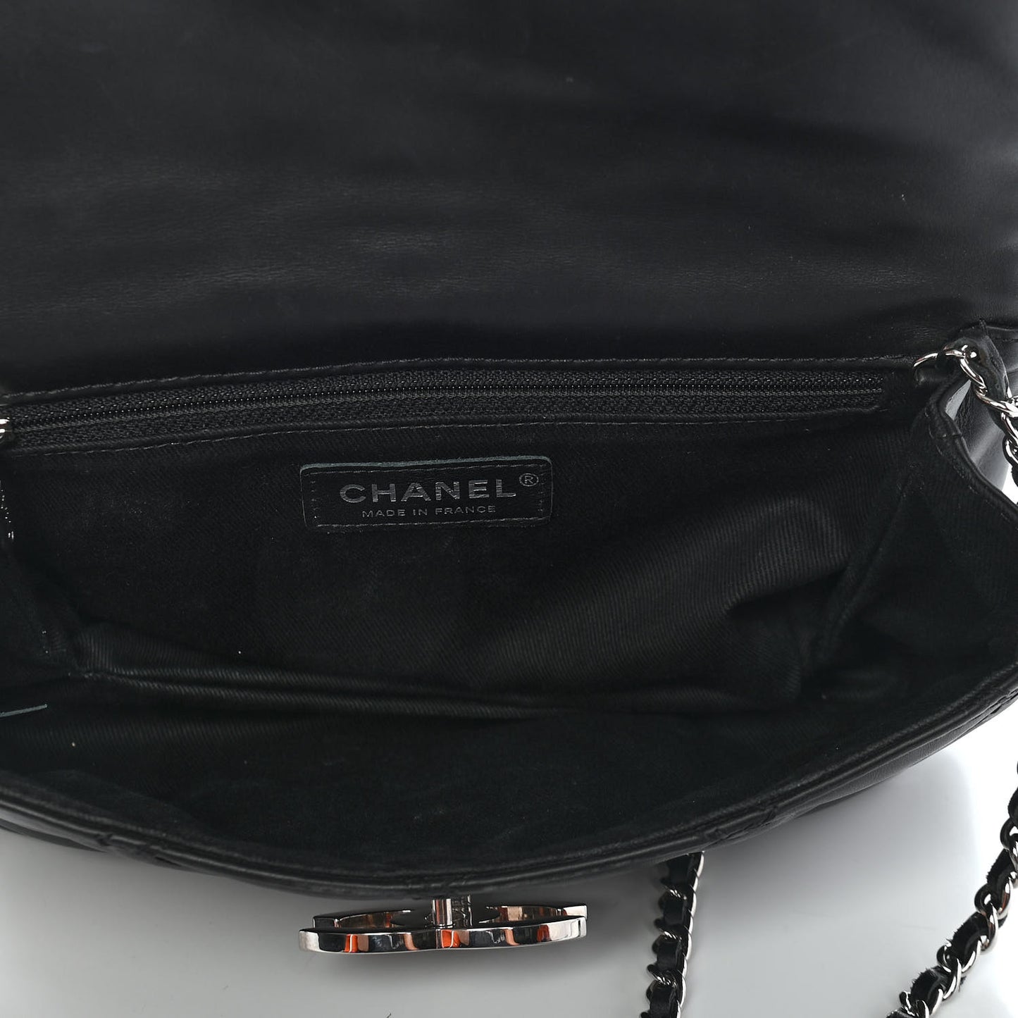 Calfskin Quilted Double Stitch Hamptons Clutch with Chain Black