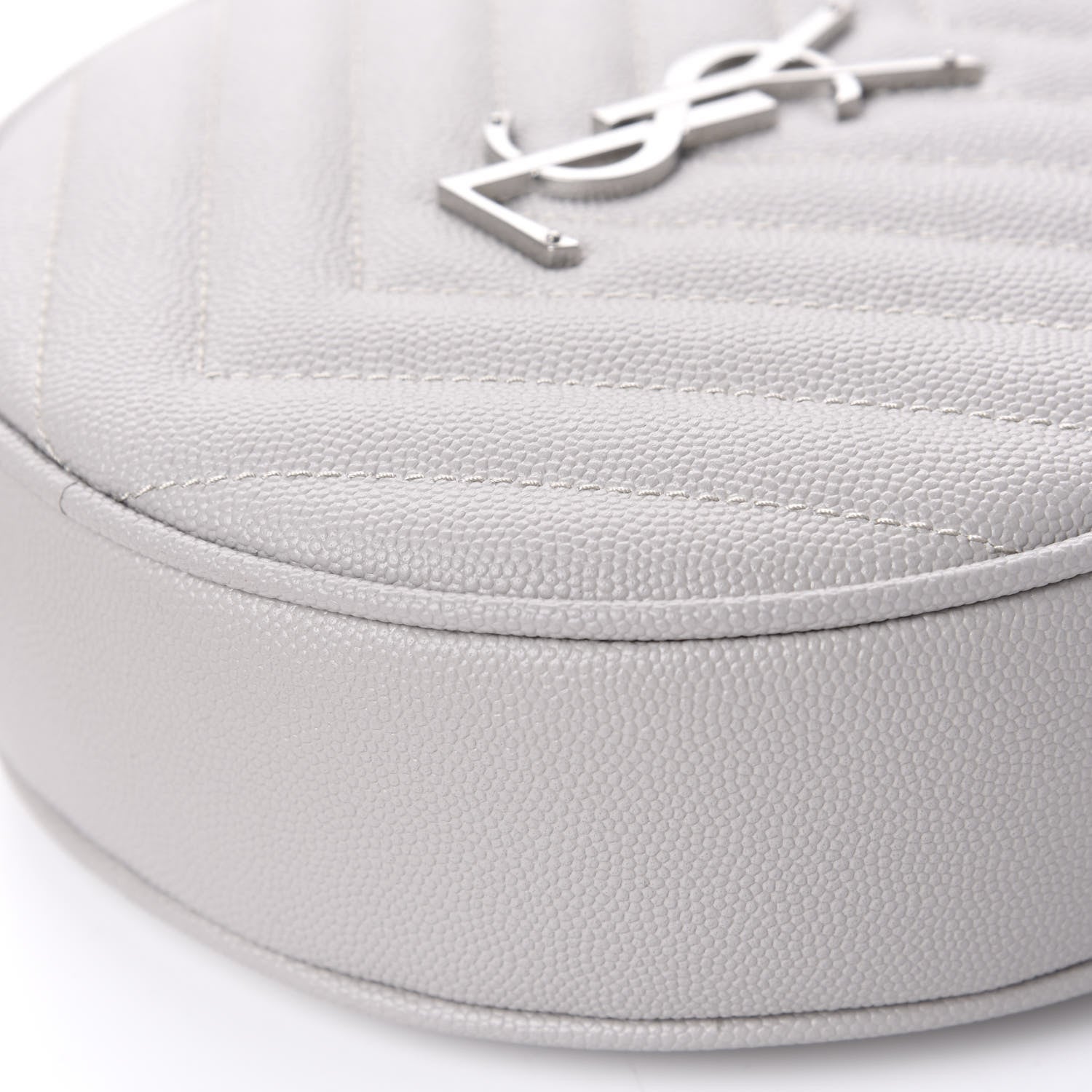 Saint Laurent Grain De Poudre Matelasse Chevron Quilted Round Vinyle Camera Bag Souris 7 of 10