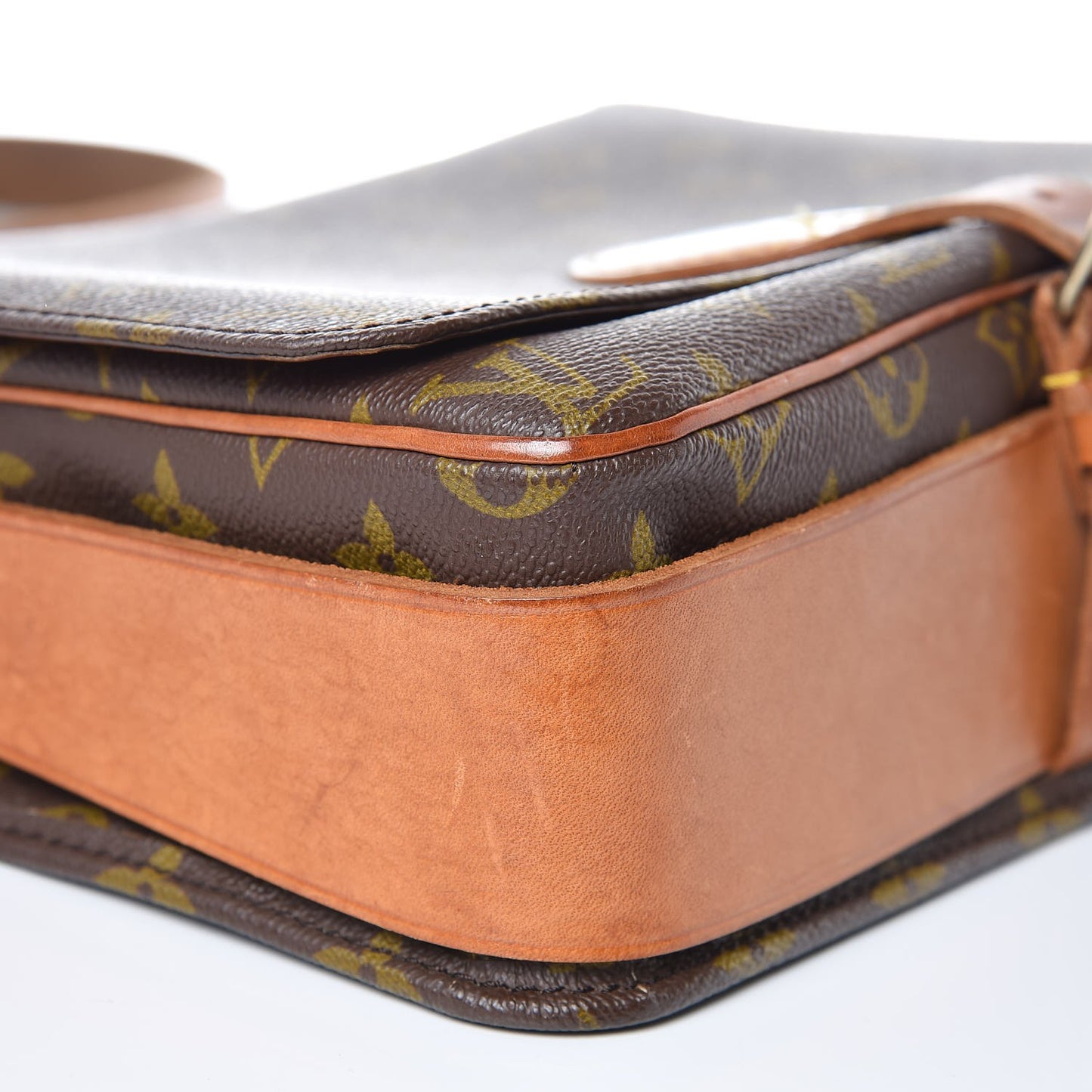 Monogram Cartouchiere 26