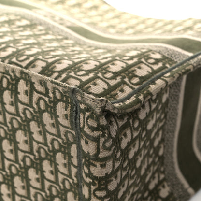 Christian Dior Oblique Large Book Tote Vert Multicolor 11 of 15