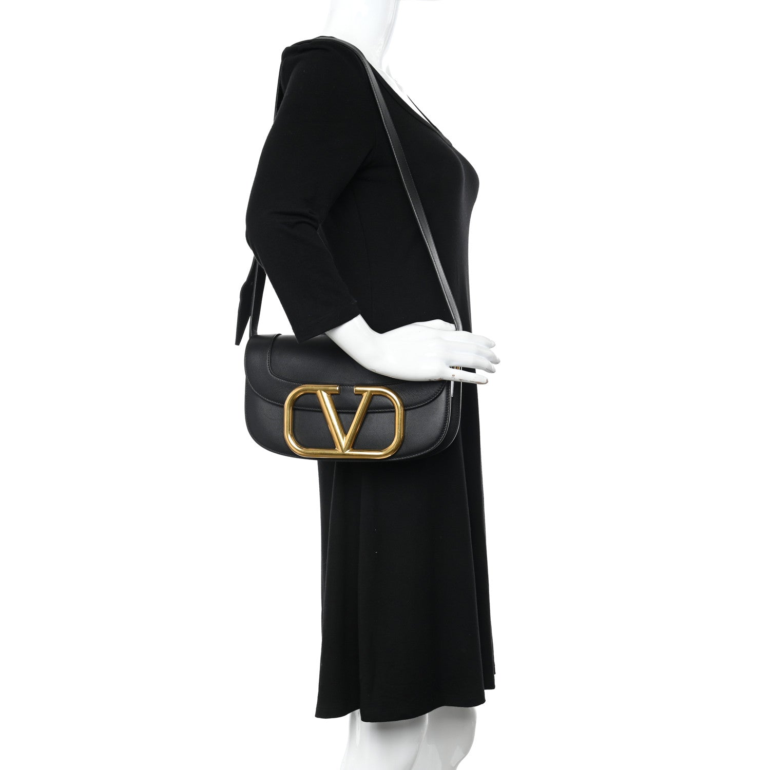 Valentino Garavani Smooth Calfskin Supervee Shoulder Bag Black 2 of 15