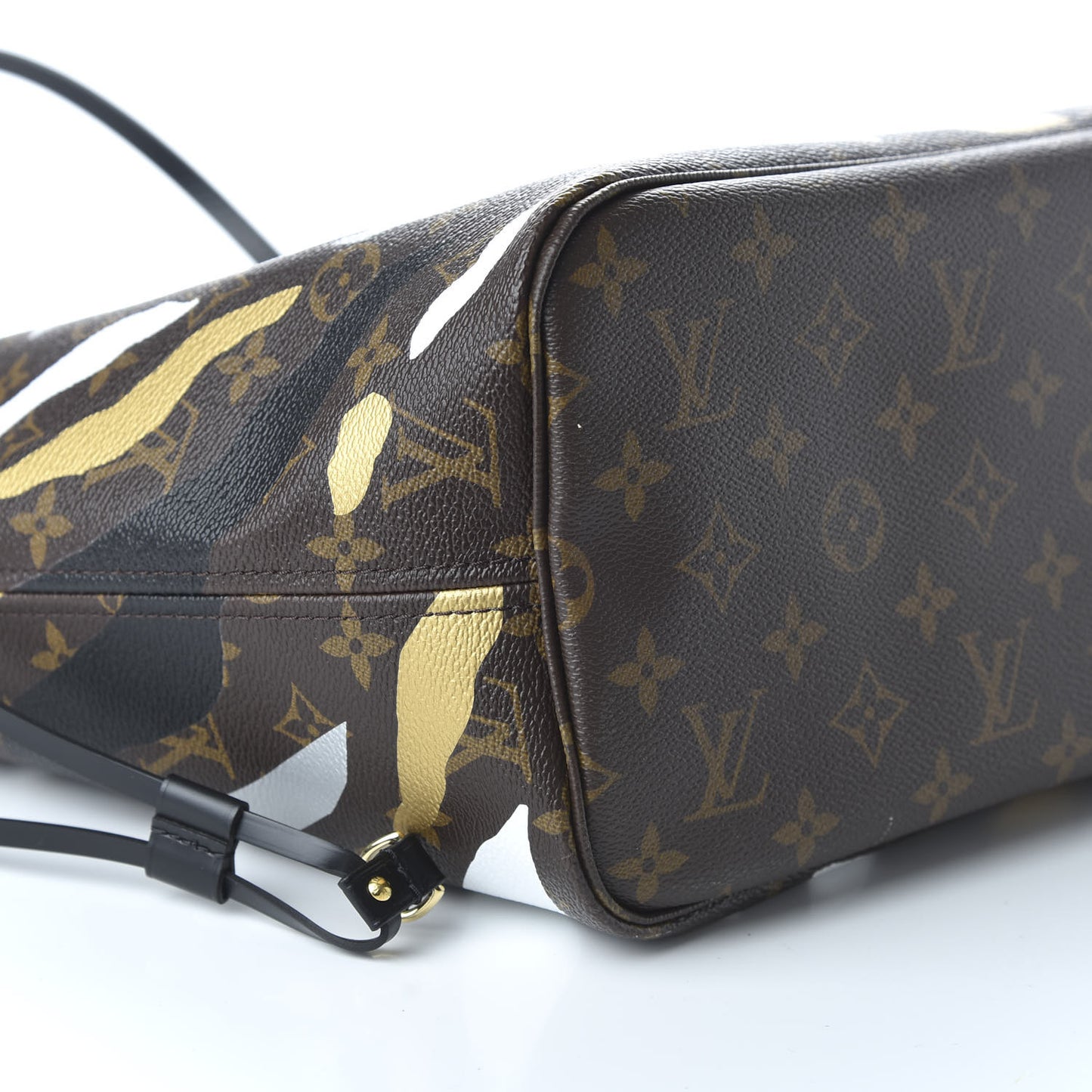 X LOL Monogram Neverfull MM Gold Silver