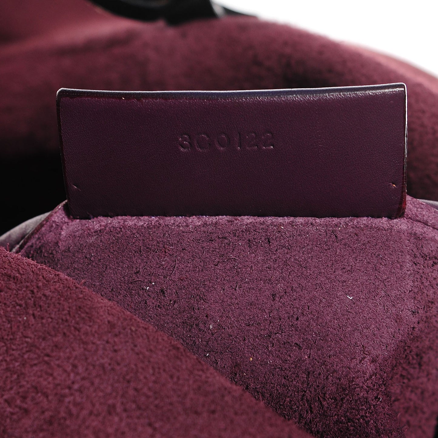 Calfskin Large Antigona Tote Aubergine