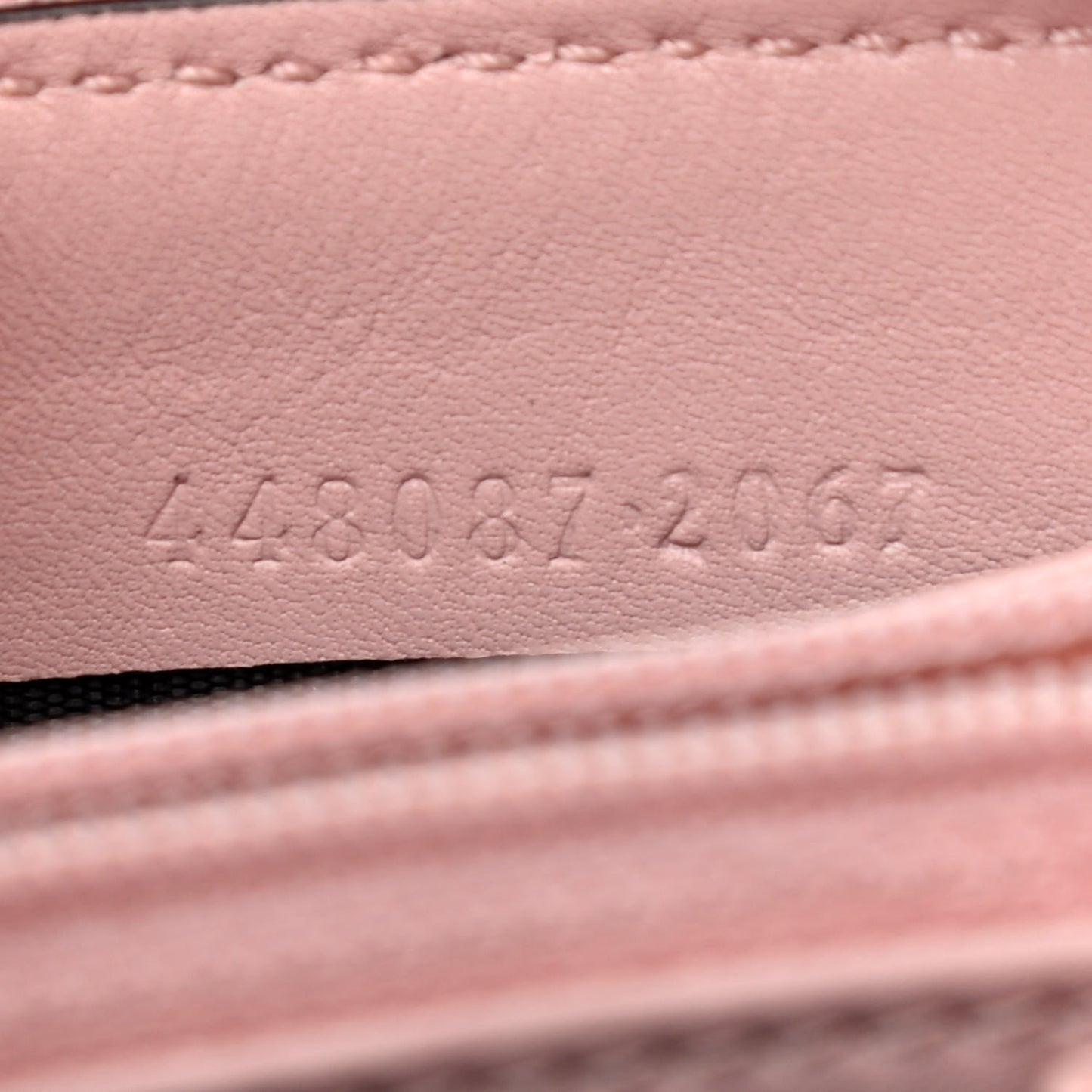 Calfskin Matelasse GucciGhost GG Marmont Zip Around Wallet Perfect Pink Rosa Ivory