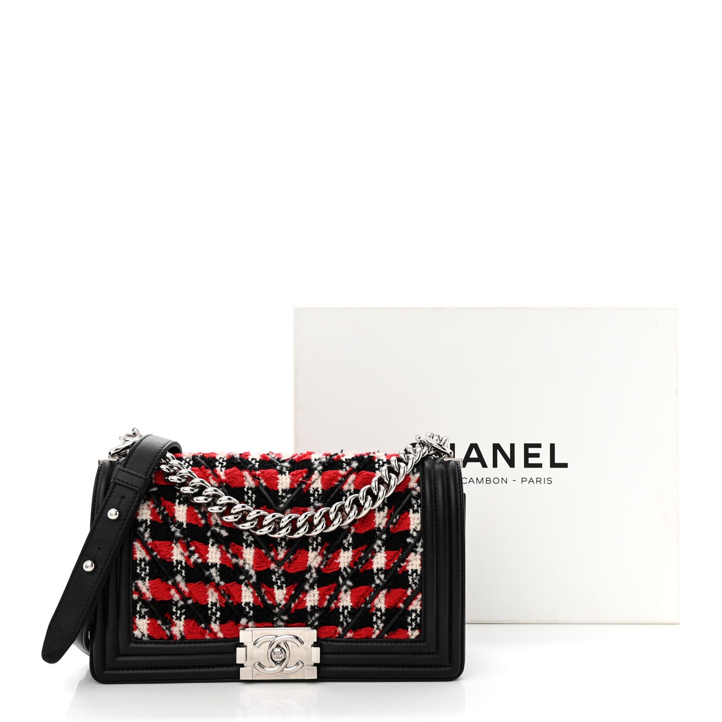 Lambskin Tweed Woven Medium Chevron Boy Flap Red White Black