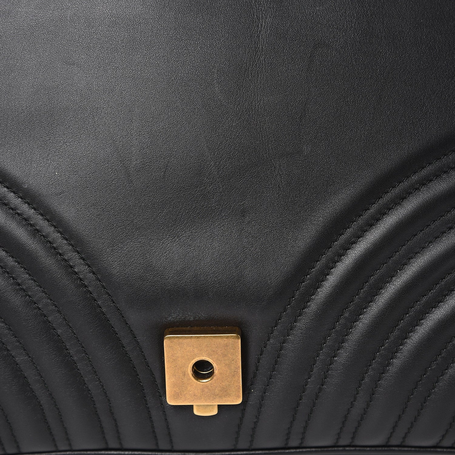Gucci Calfskin Matelasse Medium GG Marmont Shoulder Bag Black 10 of 17