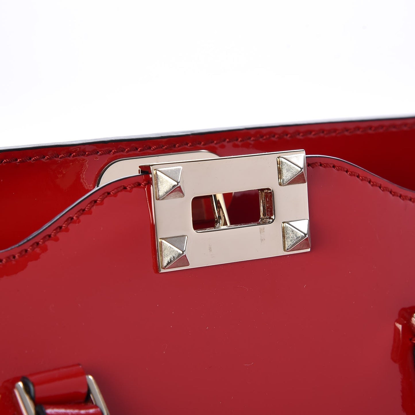 Patent Monochrome Rockstud Double Handle Tote Rosso Valentino