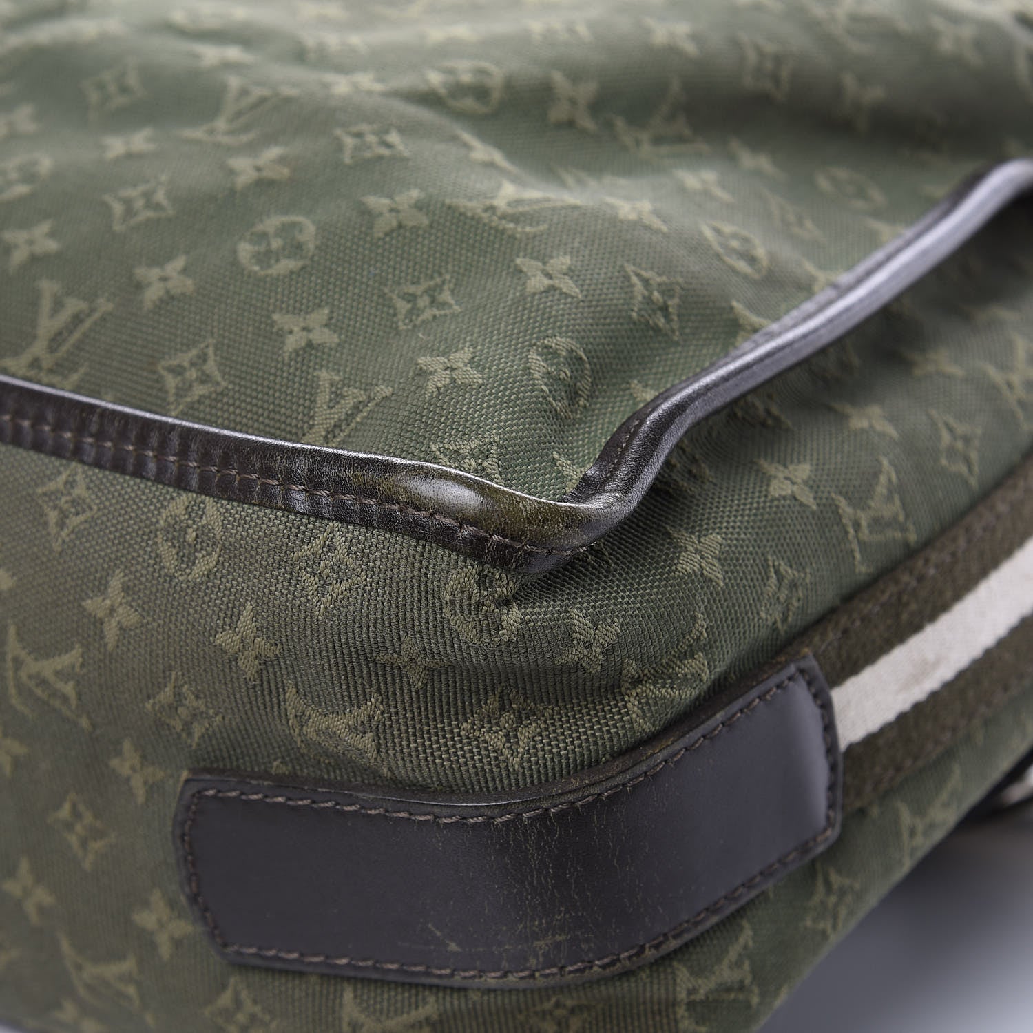 Louis Vuitton Mini Monogram Sac Mary Kate 48H Kaki 14 of 20