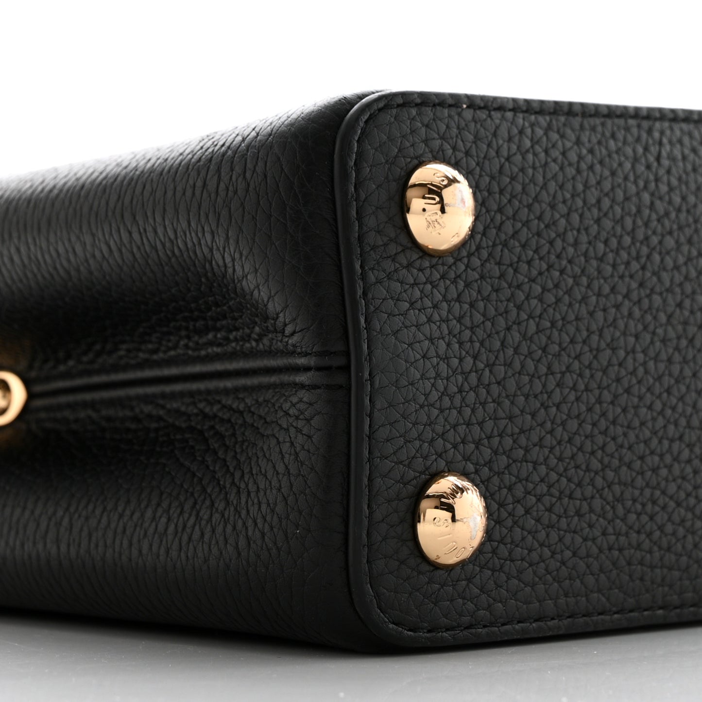 Taurillon Capucines BB Black