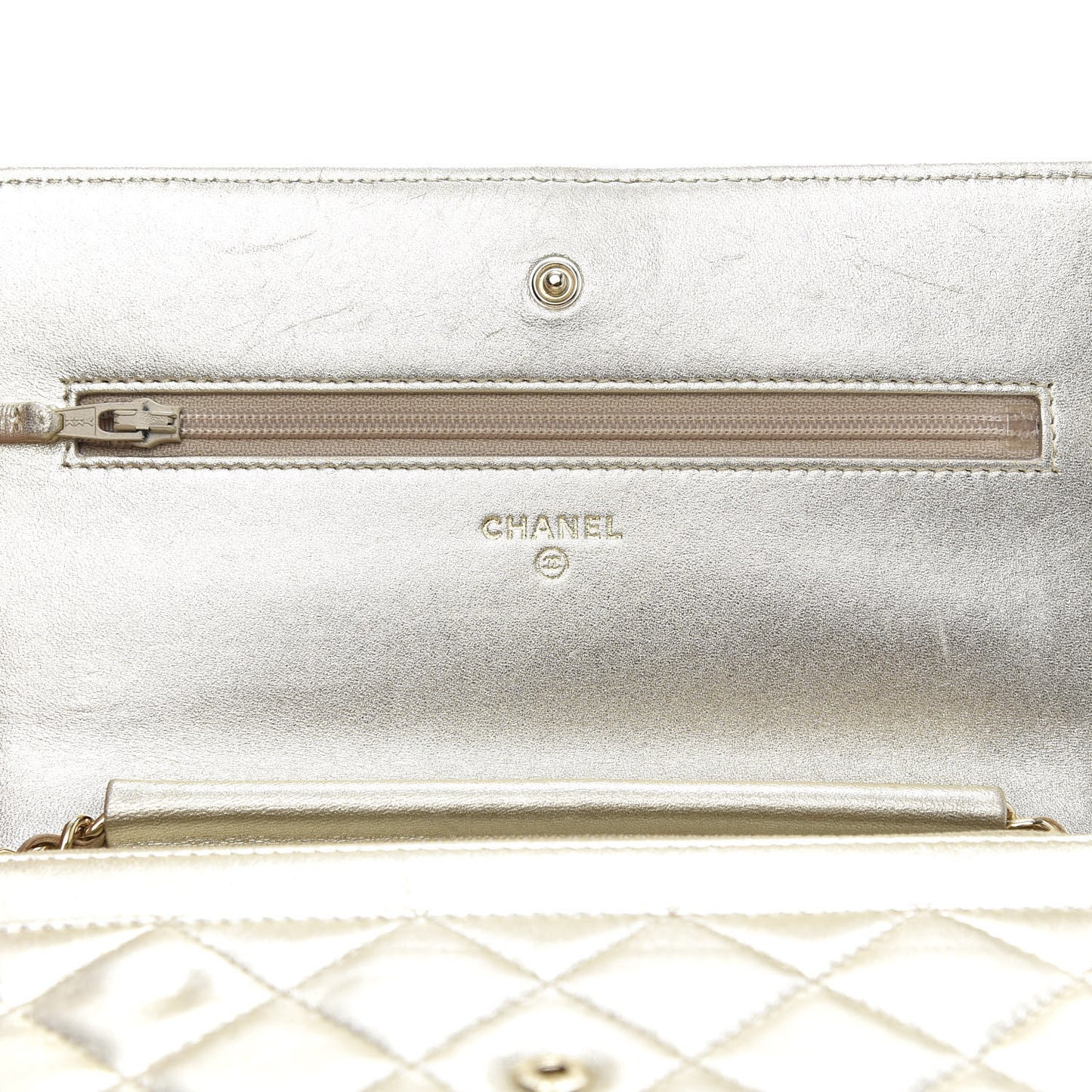 Quilted Wallet On Chain WOC Gold