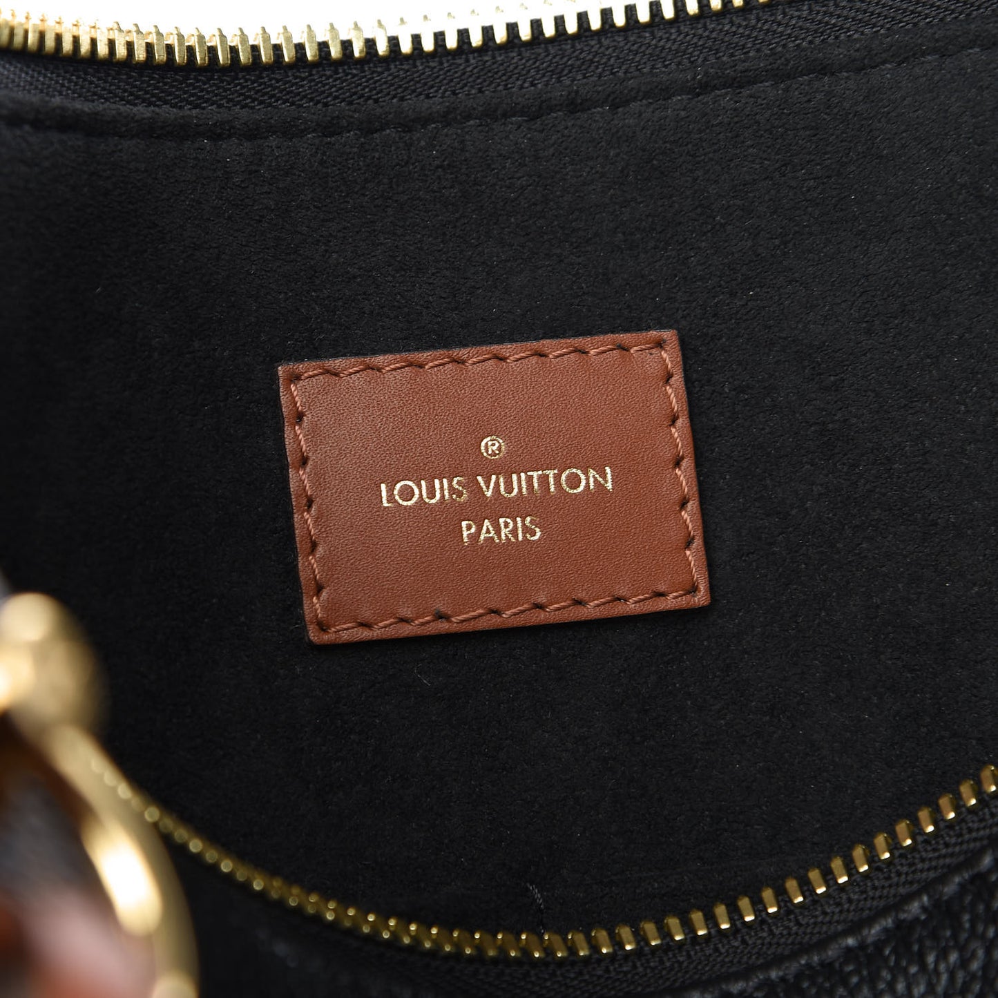 Monogram V Tote MM Black