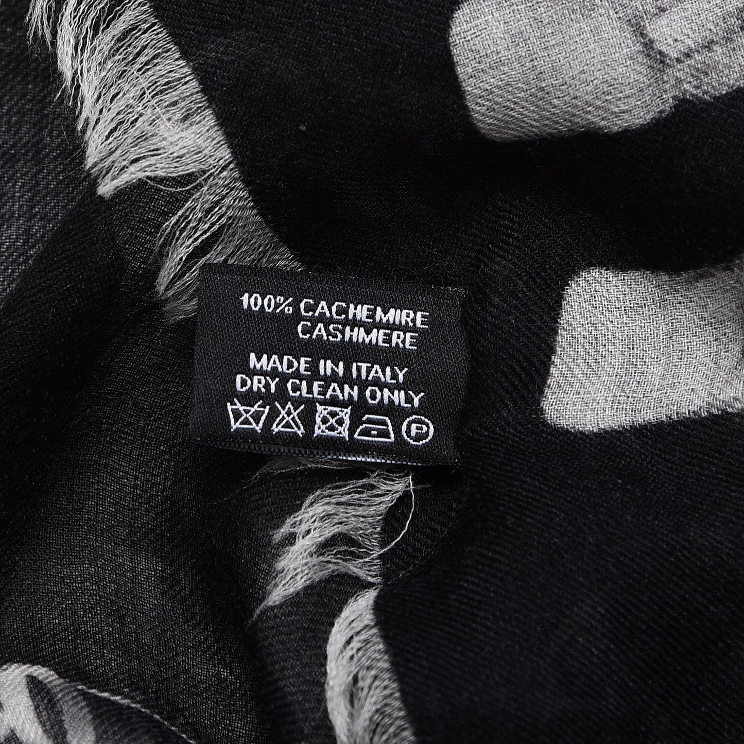 Cashmere Astronaut CC Scarf Black