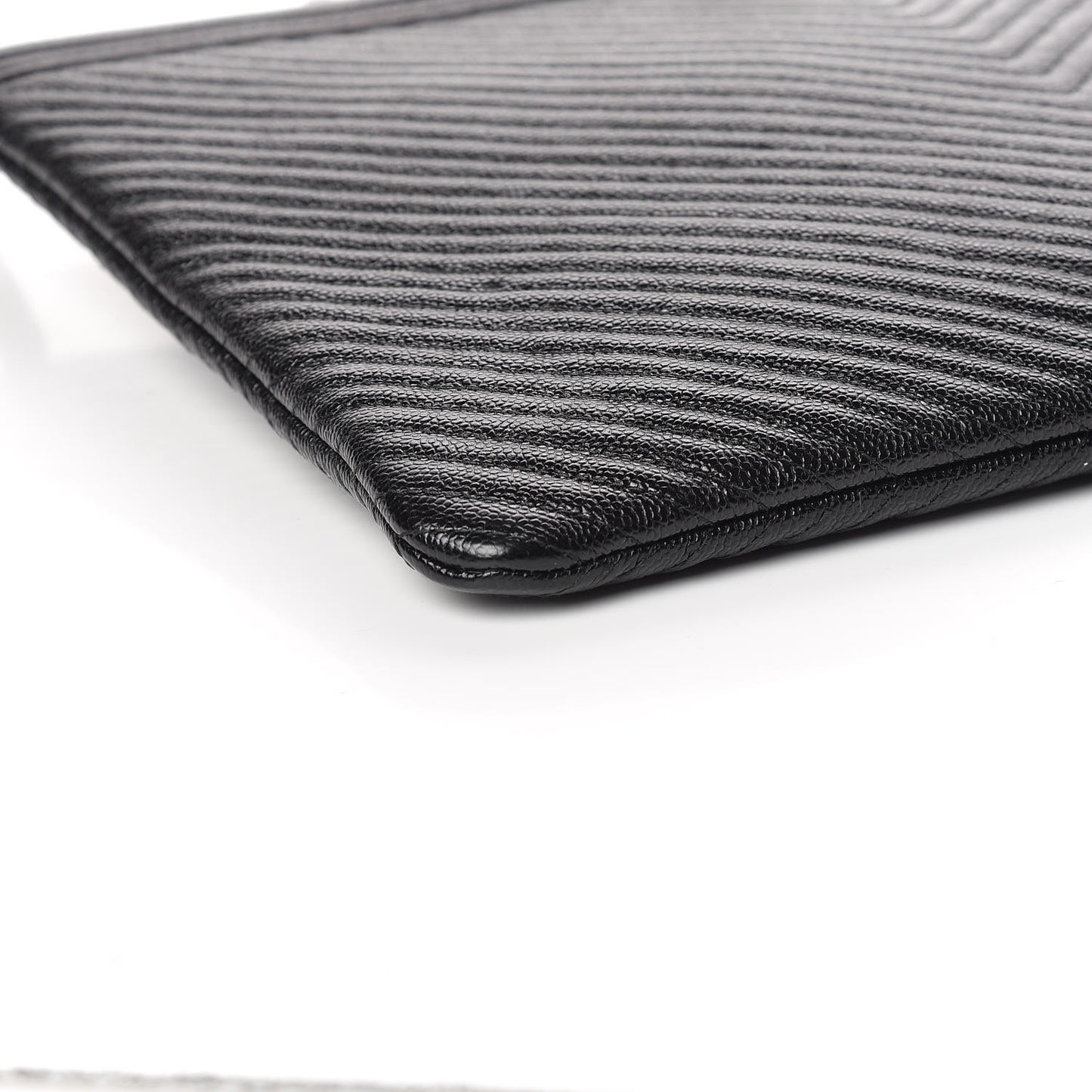 Caviar Chevron Quilted Large Boy Cosmetic Case Black