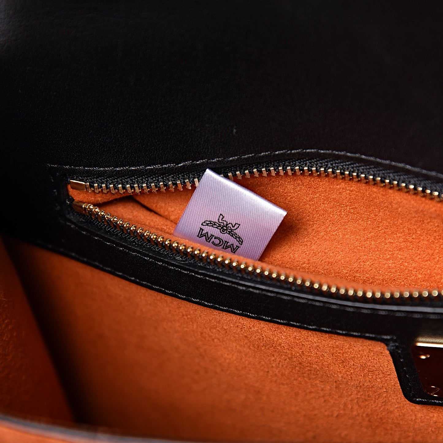 Visetos Medium Patricia Satchel Black