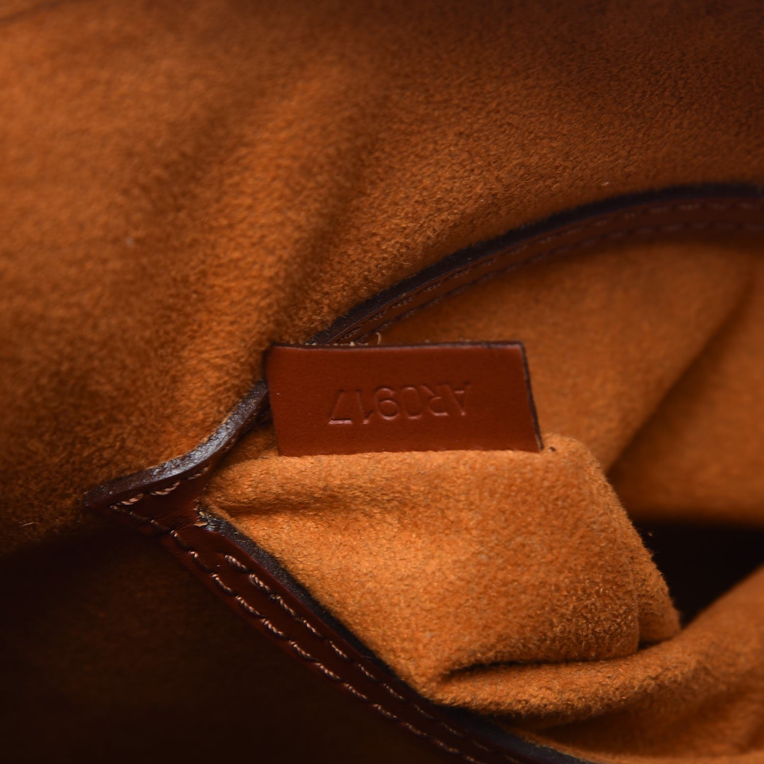 Louis Vuitton Epi Alma PM Kenyan Fawn 7 of 11