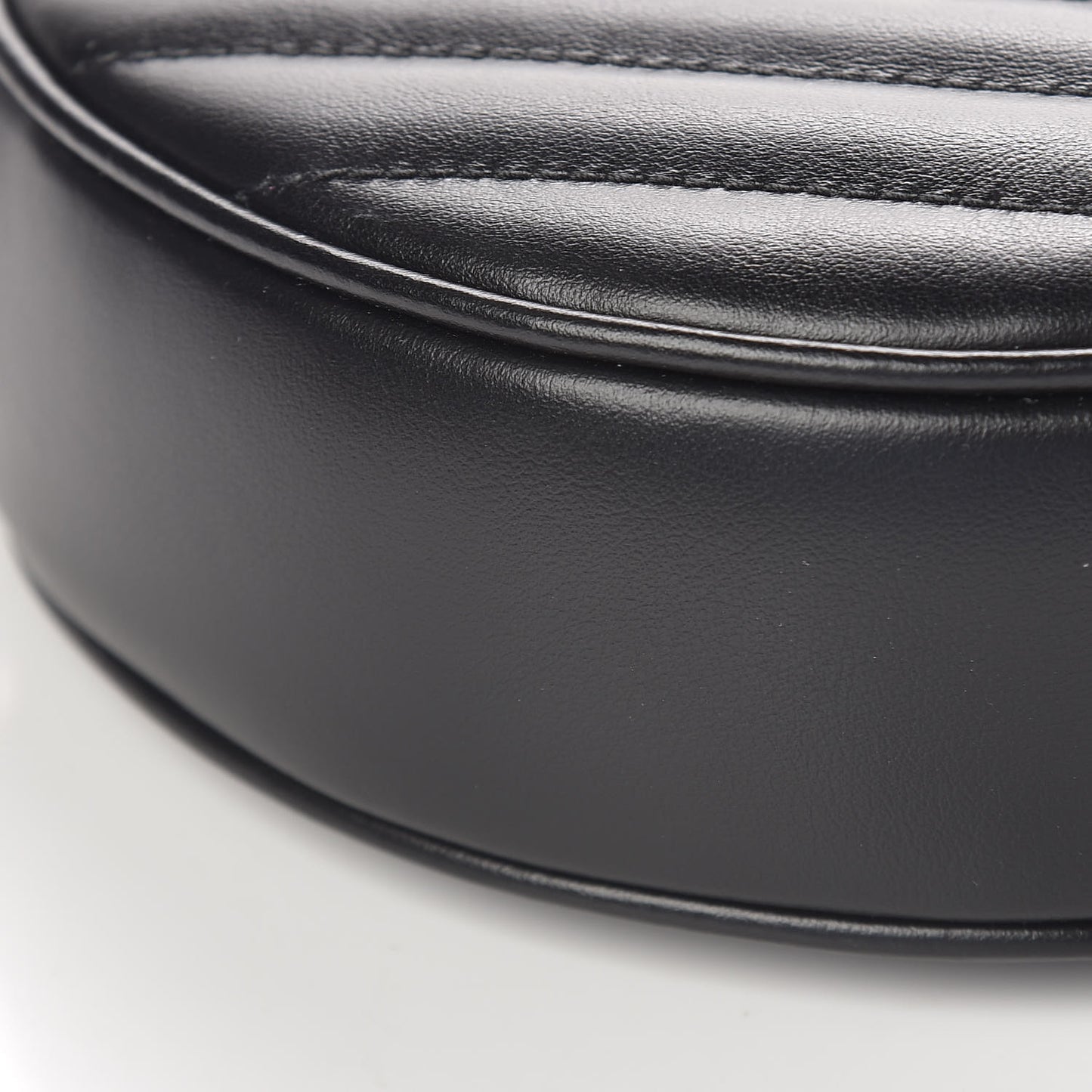 Calfskin Matelasse Chevron Round Vinyle Camera Bag Black