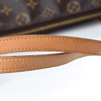 Louis Vuitton Monogram Totally MM 15 of 19