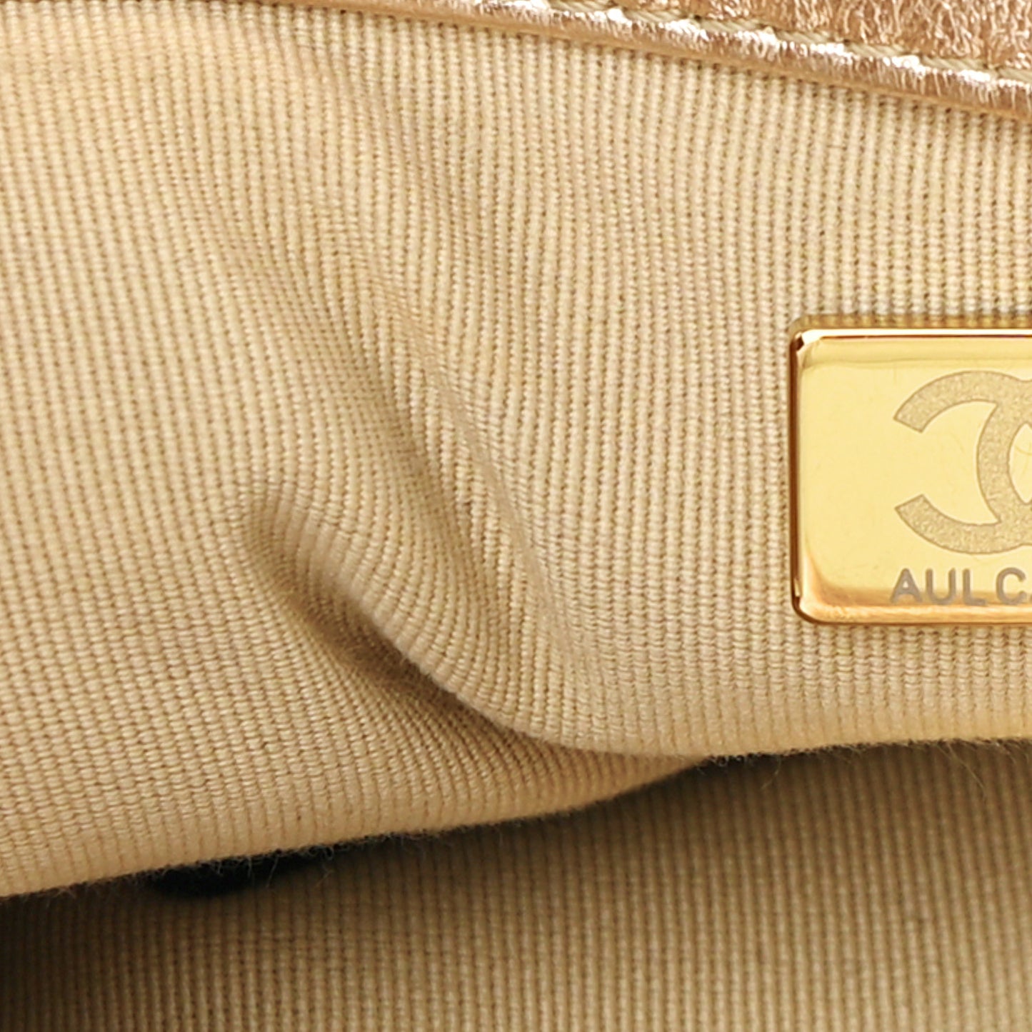 Metallic Lambskin Quilted Medium 19 Flap Gold