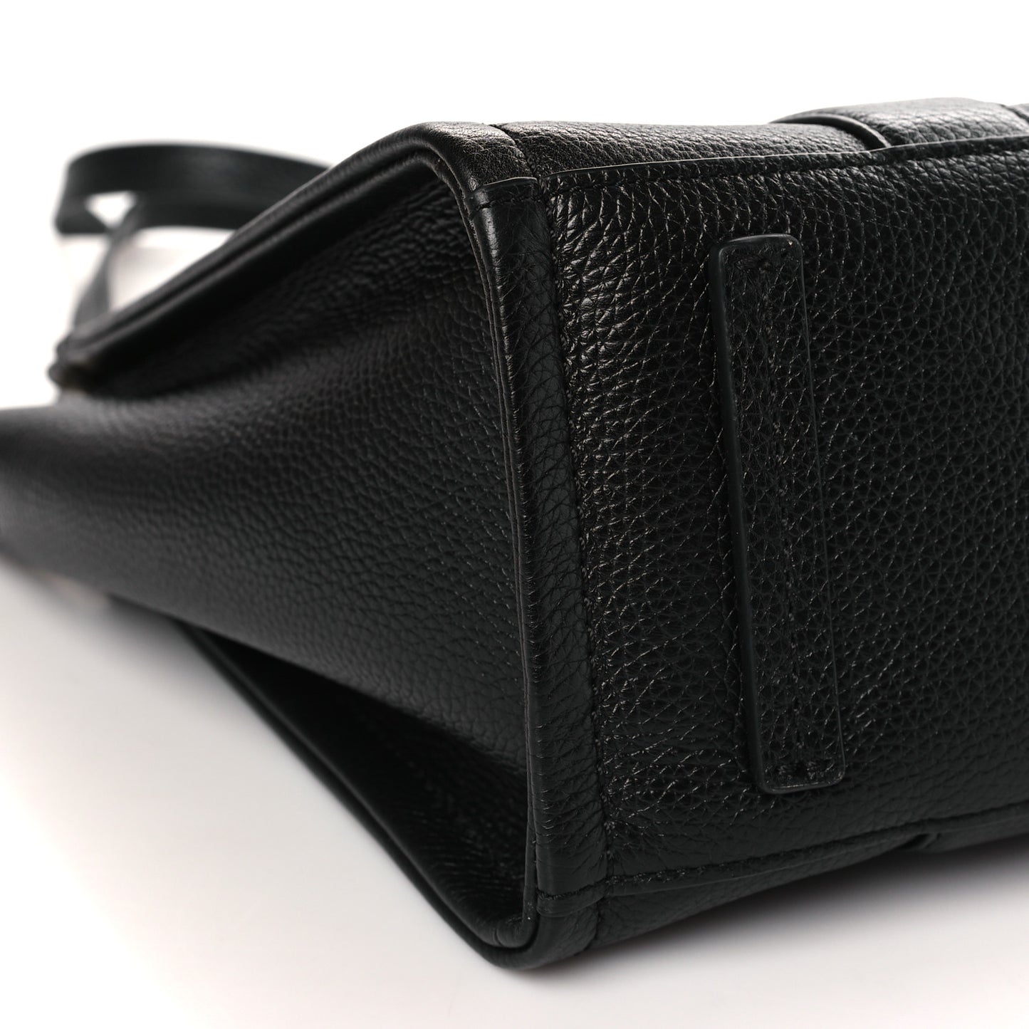 Grained Calfskin Medium The Tote Bag Black