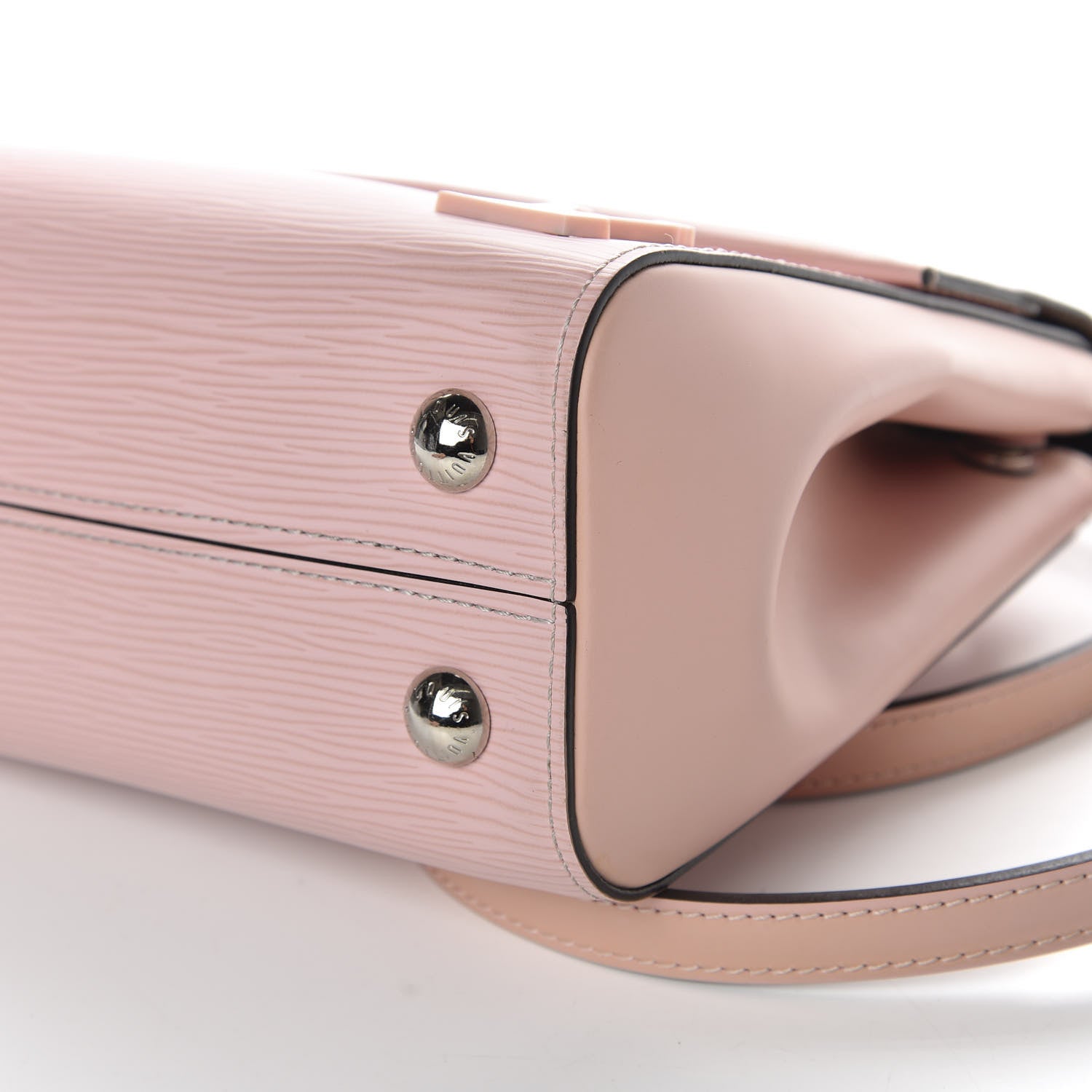Louis Vuitton Epi Cluny BB Rose Ballerine 10 of 11