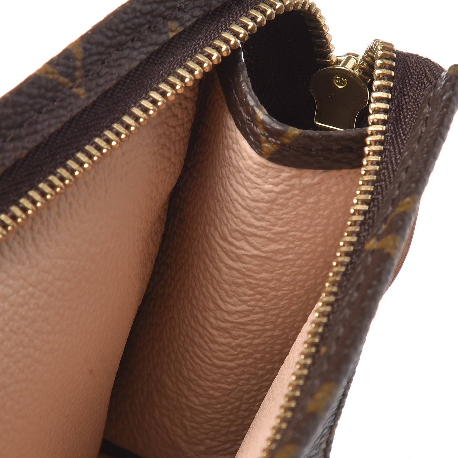 Louis Vuitton Monogram Toiletry Pouch 15 7 of 10