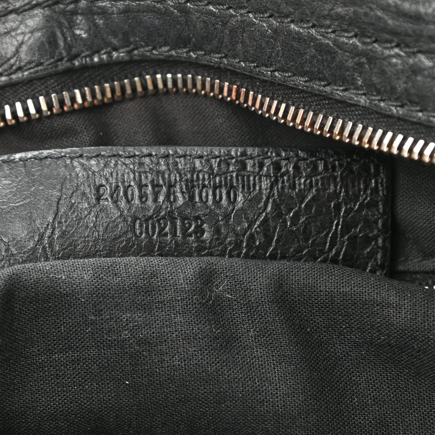 Agneau Giant 12 Gold Hardware Town Black