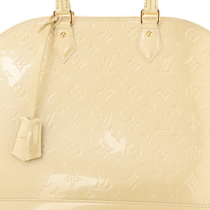 Louis Vuitton Vernis Alma GM Blanc Corail 8 of 15