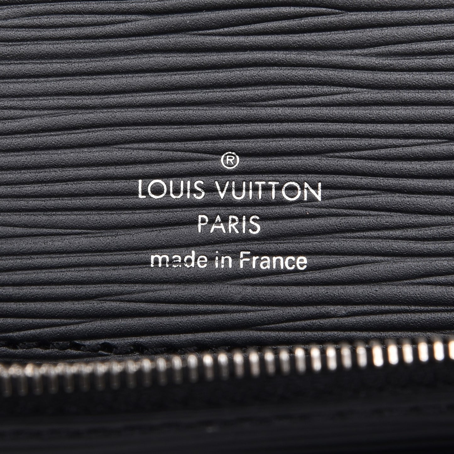 Epi Neo Belaia Clutch Black