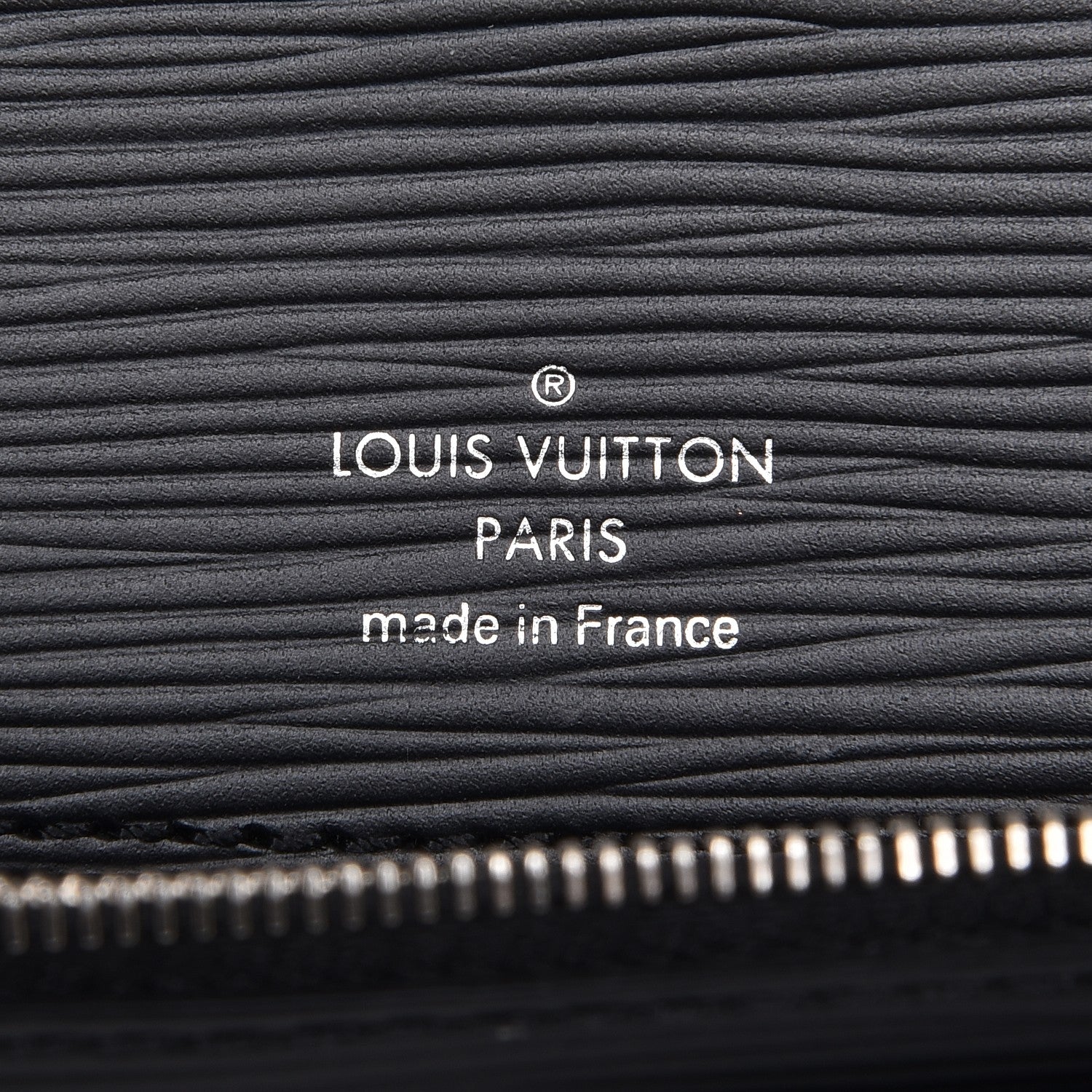 Louis Vuitton Epi Neo Belaia Clutch Black 6 of 7