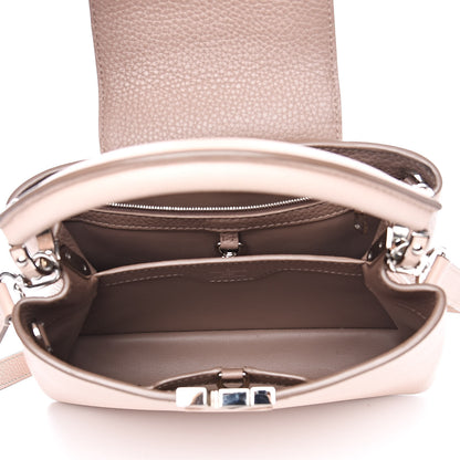 Louis Vuitton Taurillon Capucines BB Magnolia 5 of 9