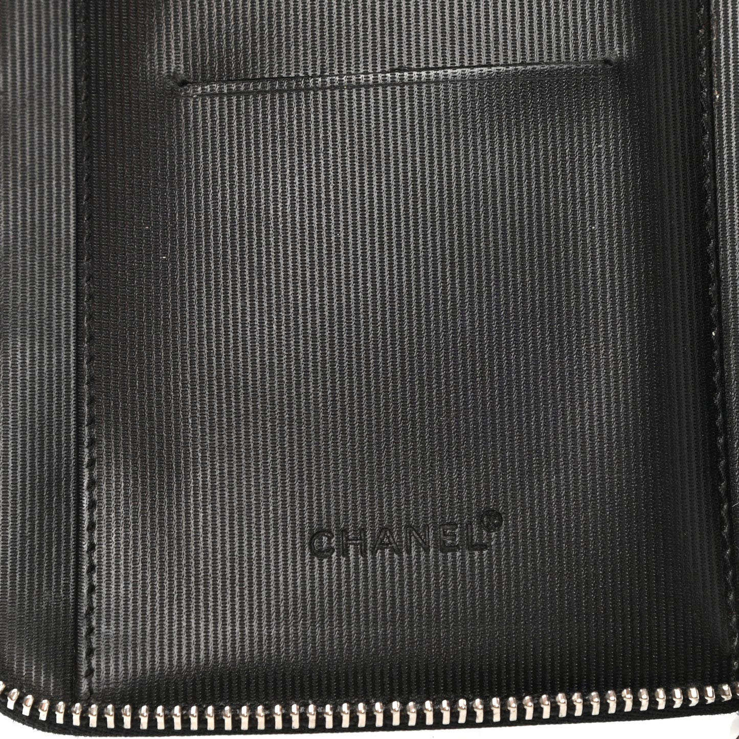 Nylon Travel Zip Wallet Black