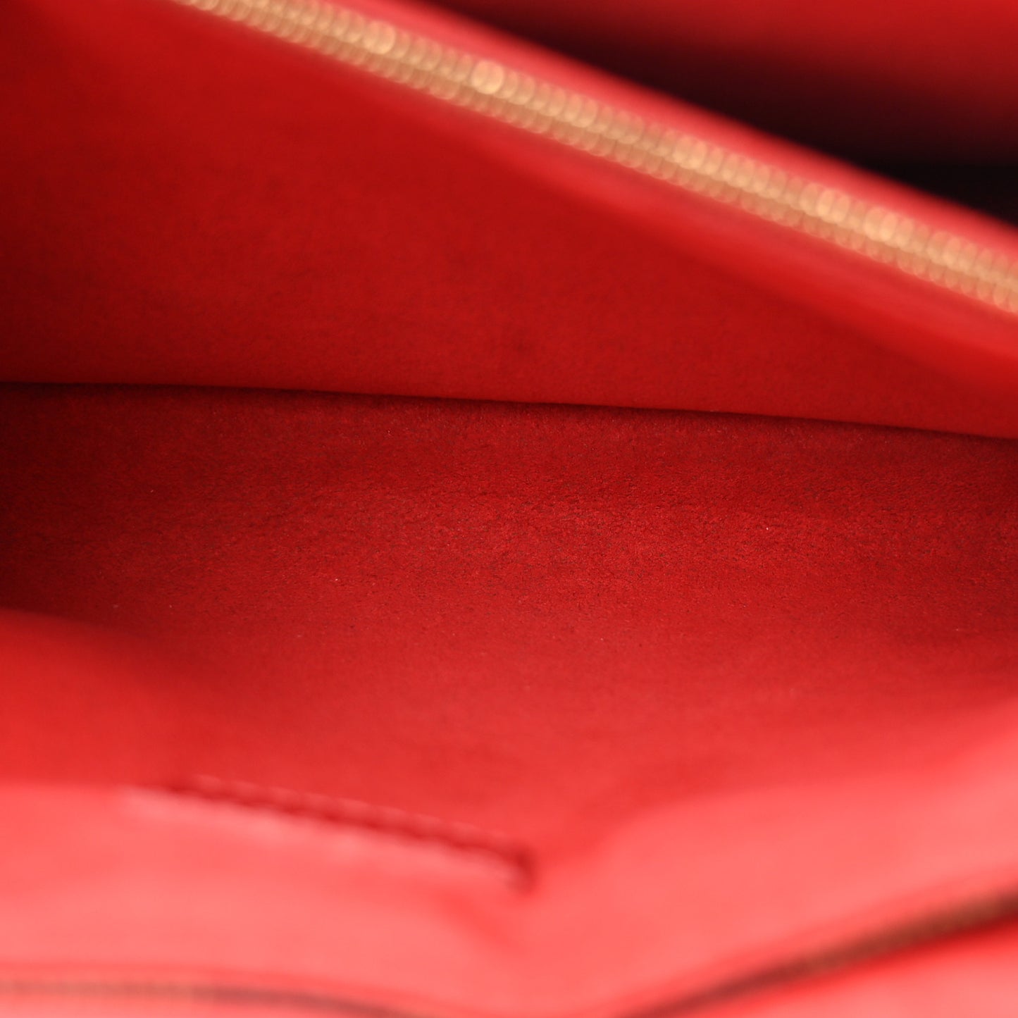 Damier Ebene Caissa Clutch Cherry