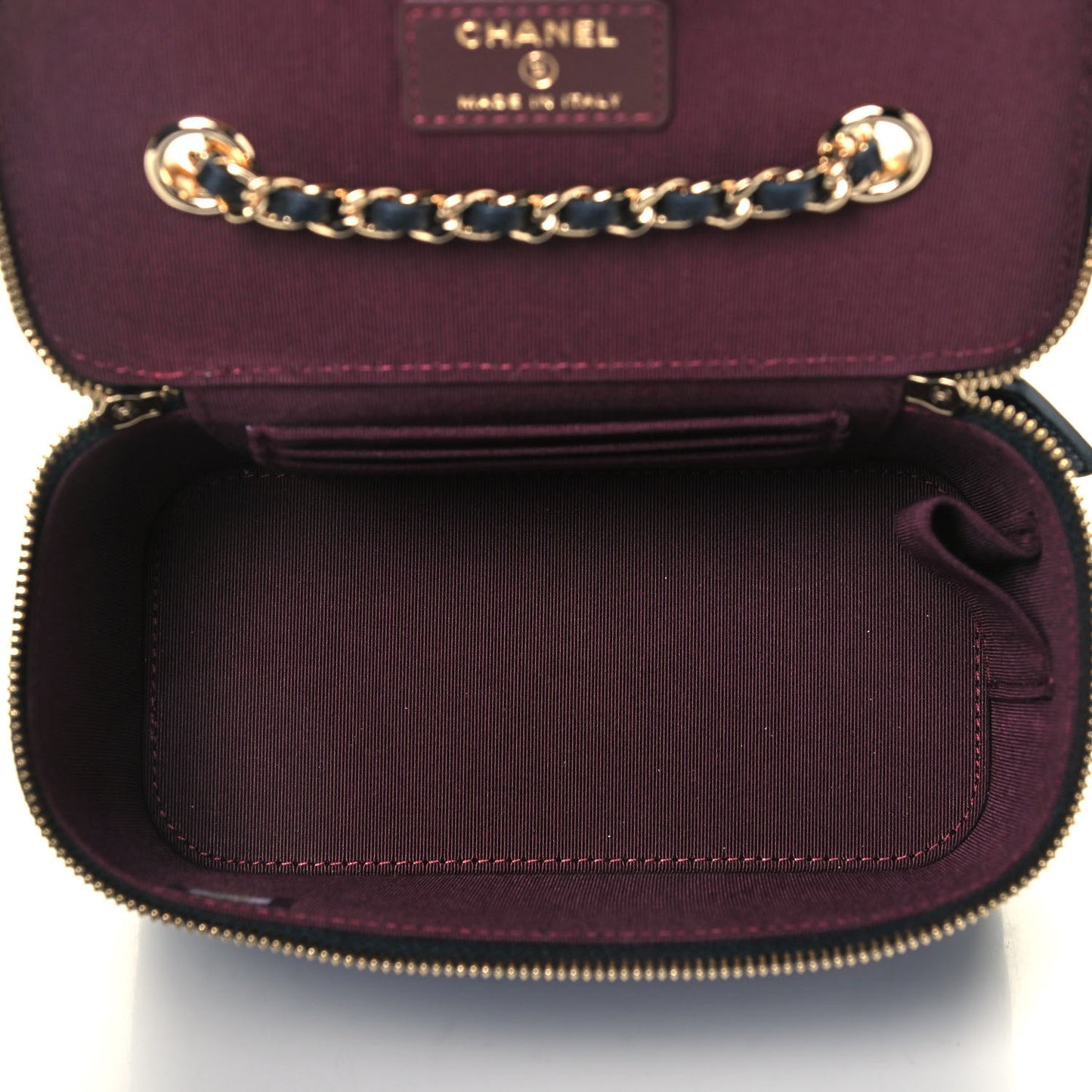 Lambskin Quilted Small Vanity Case With Chain Black