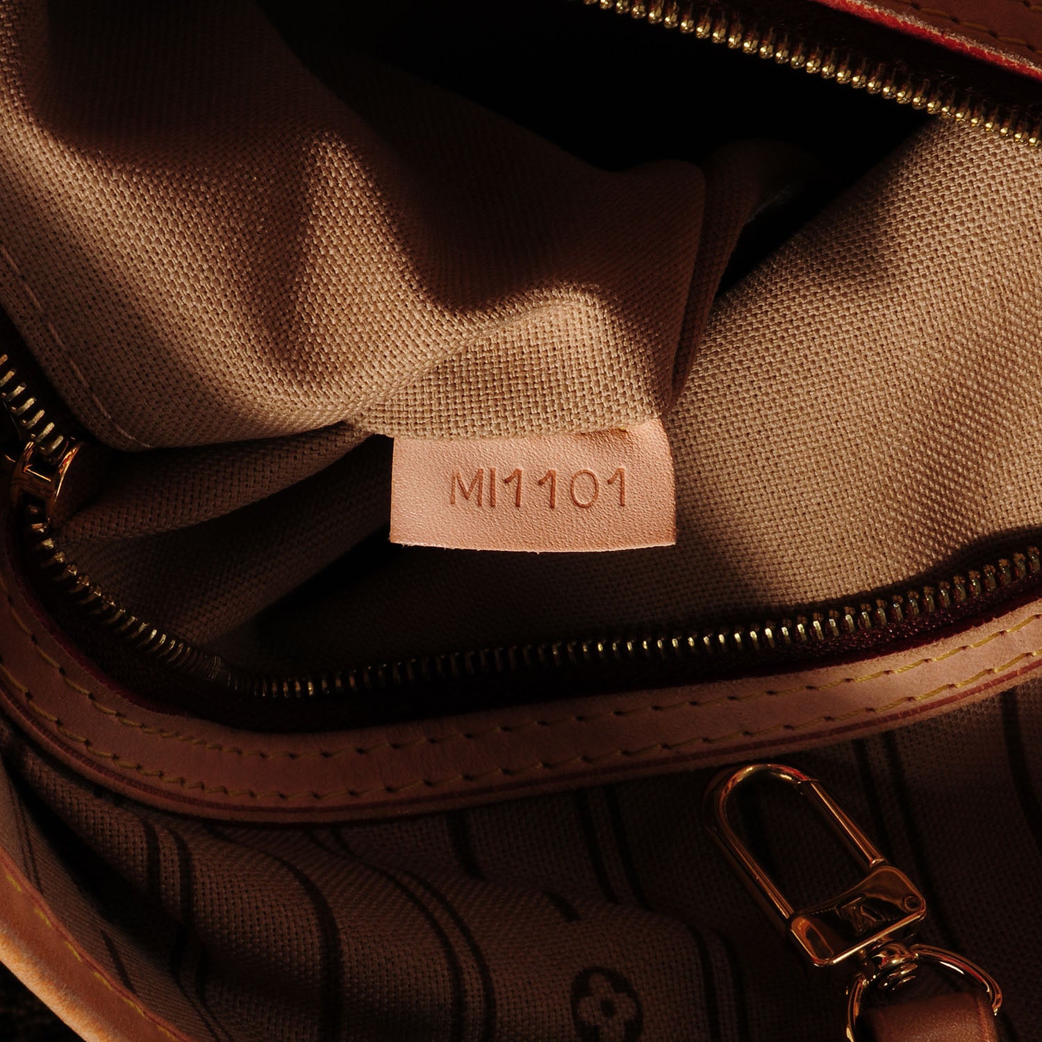 Louis Vuitton Monogram Delightful MM 7 of 7