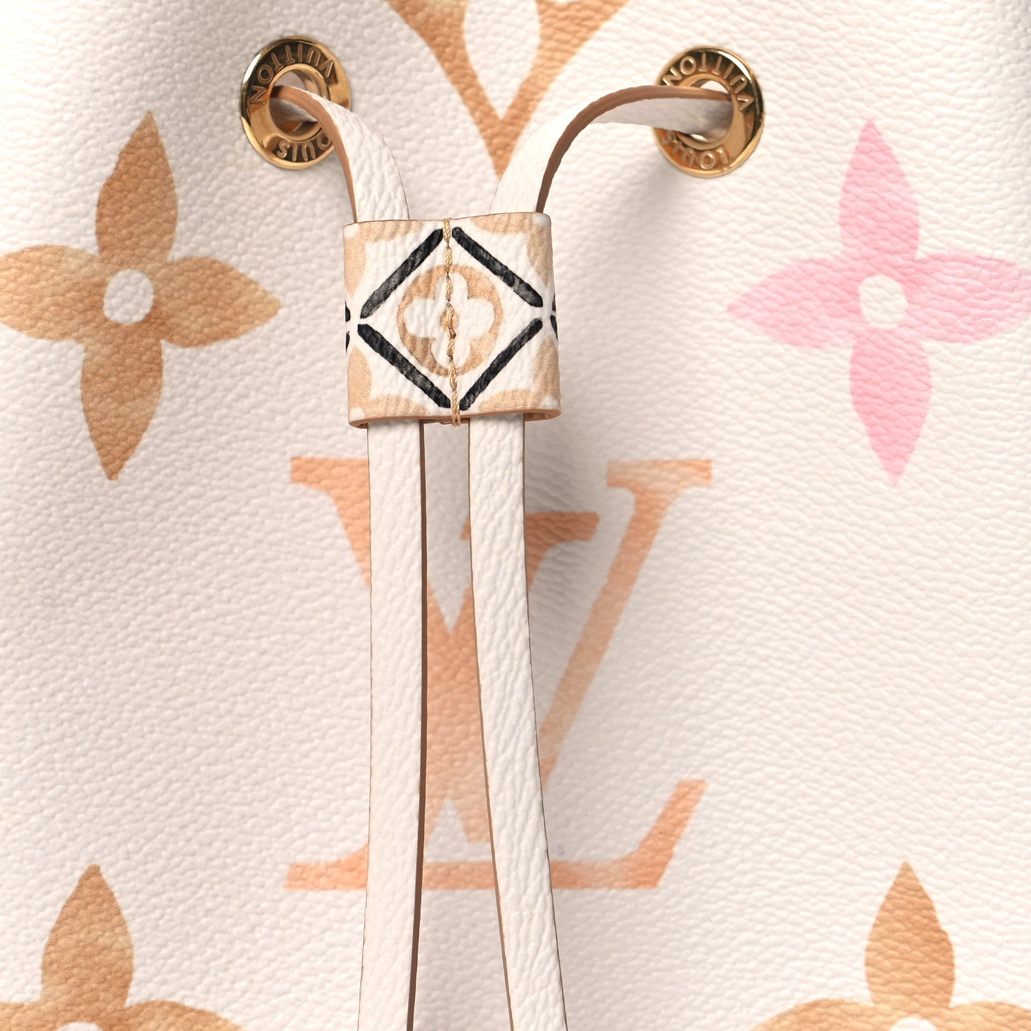 Louis Vuitton Monogram Giant By The Pool 2.0 Neonoe BB Beige 7 of 10