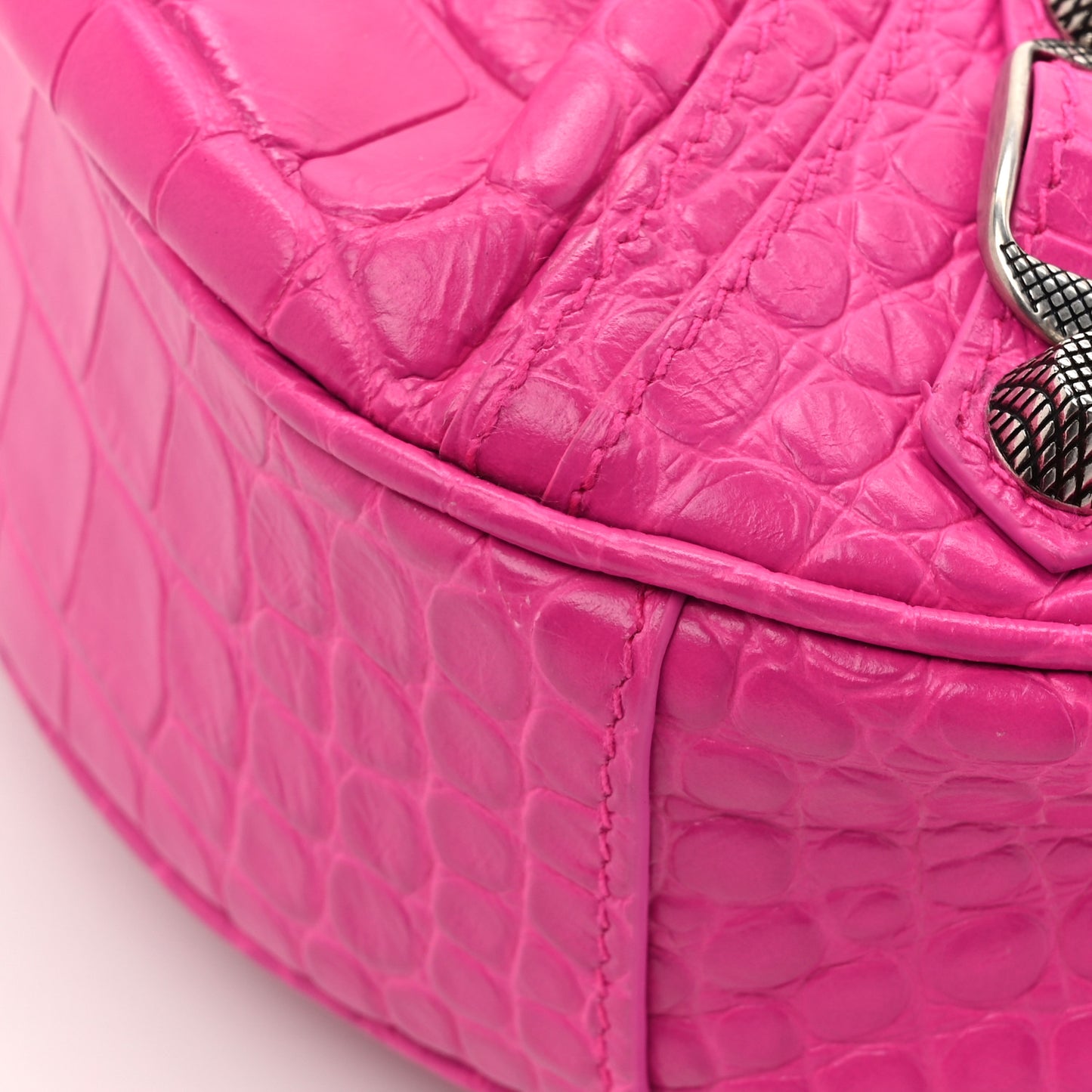 Extra Supple Calfskin Crocodile Embossed XS Le Cagole Shoulder Bag Violet Fuxia