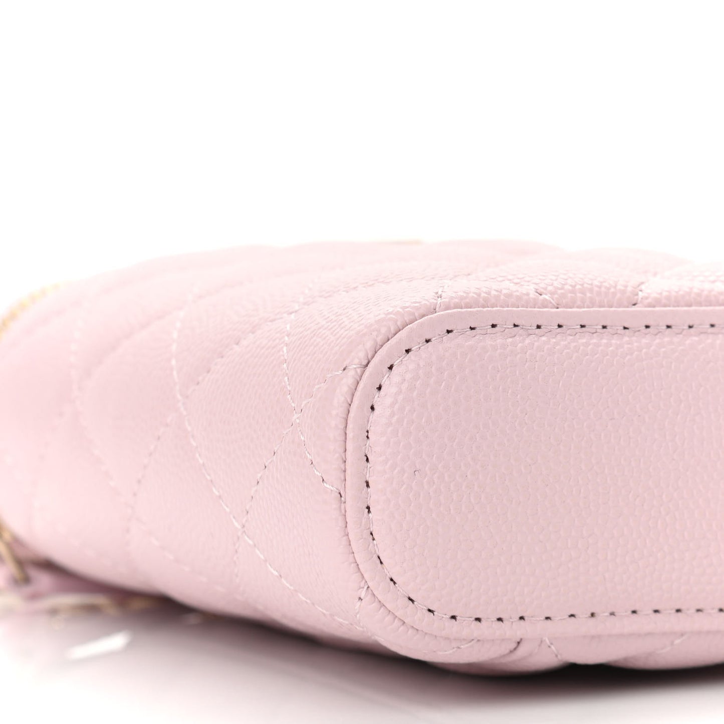 Caviar Quilted Small Vertical Coco Beauty Vanity Case With Chain Light Pink