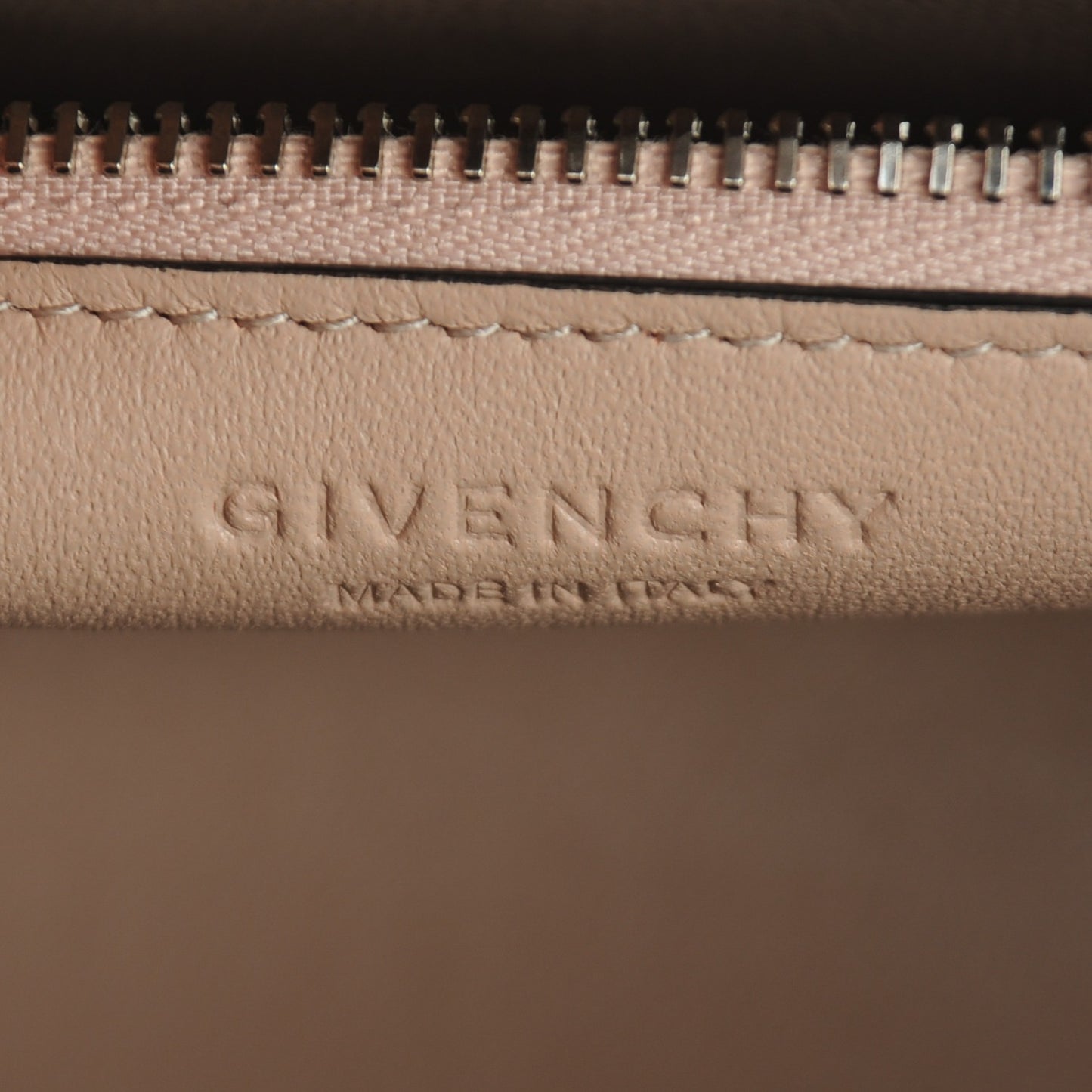 Grained Calfskin Small Horizon Satchel Black