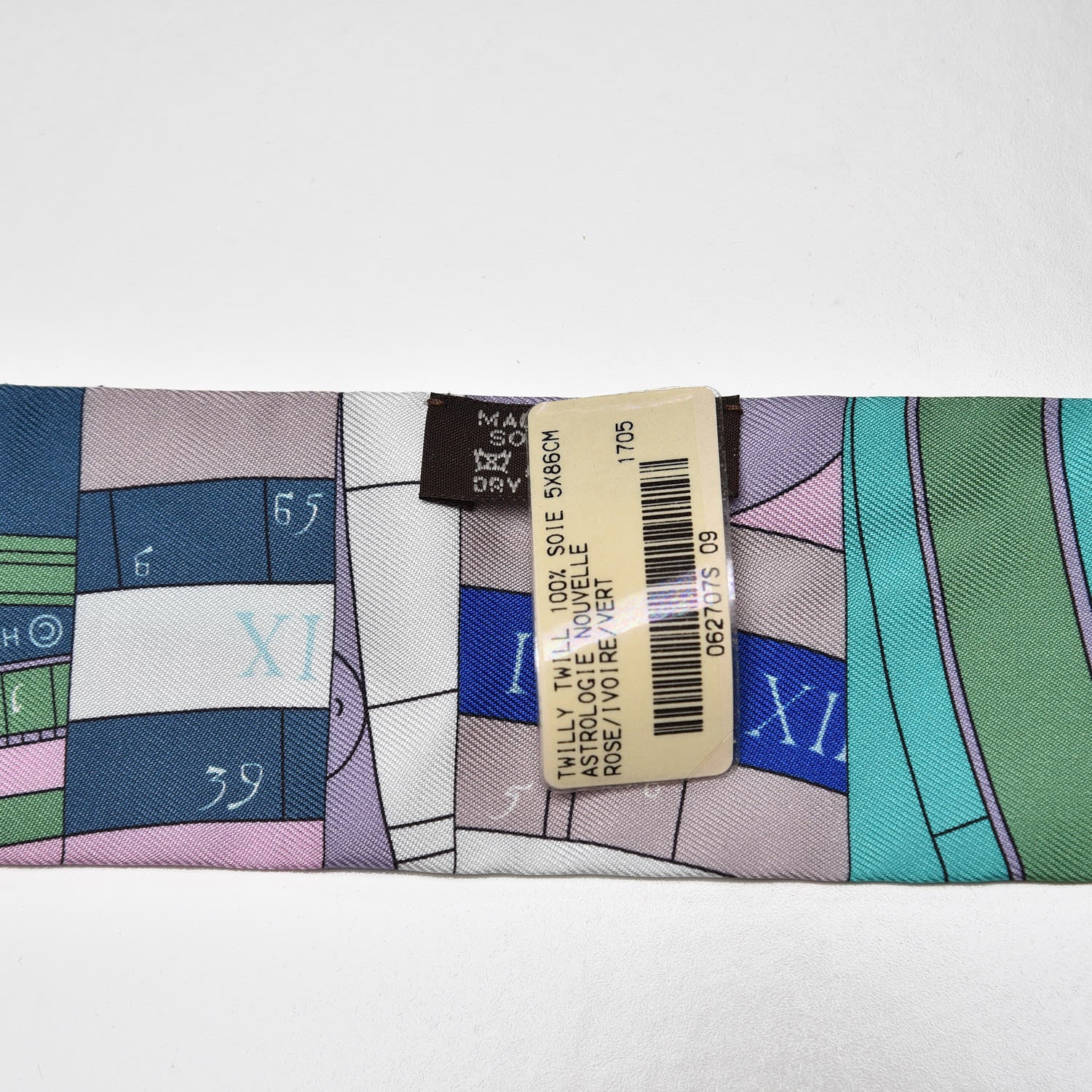 Hermes Silk Astrologie Nouvelle Twilly Rose Ivory Vert 3 of 5