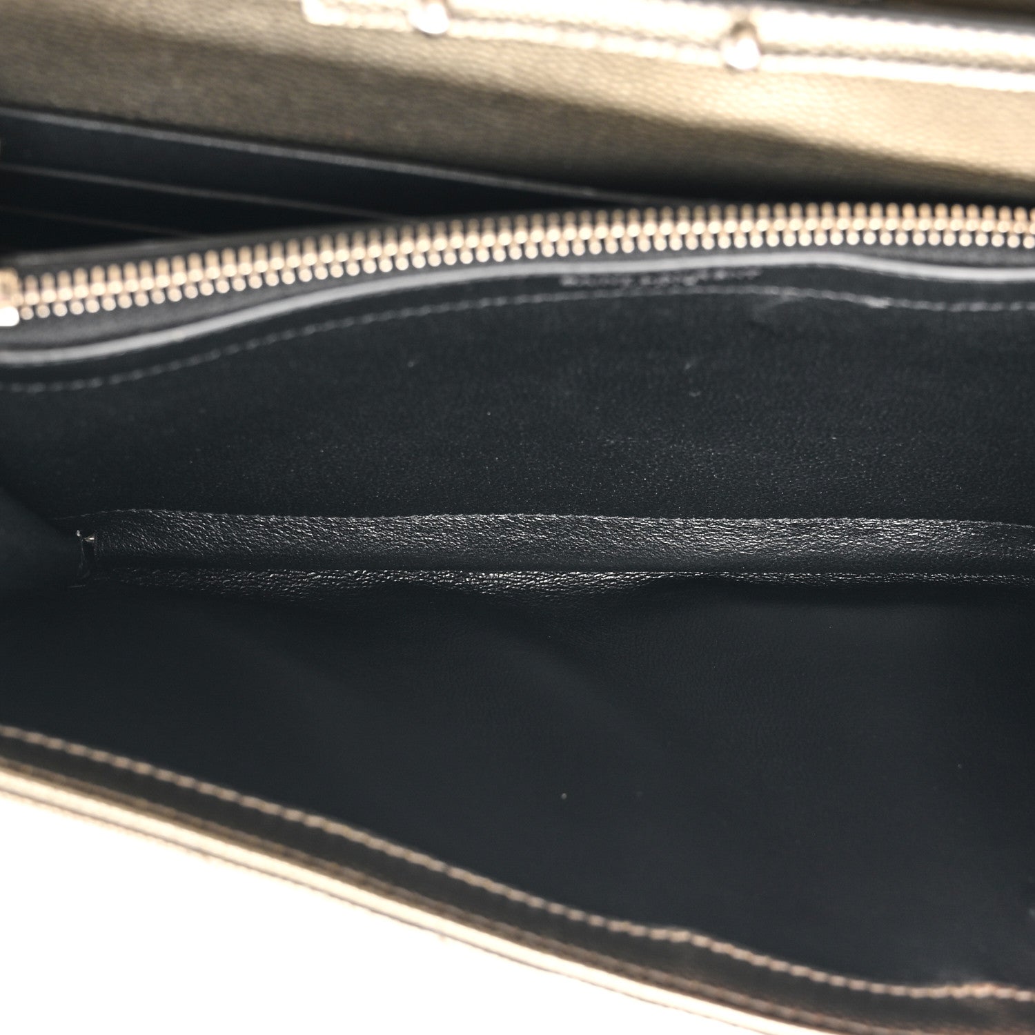 Saint Laurent Metallic Grain De Poudre Matelasse Chevron Monogram Chain Wallet Piombo 5 of 12