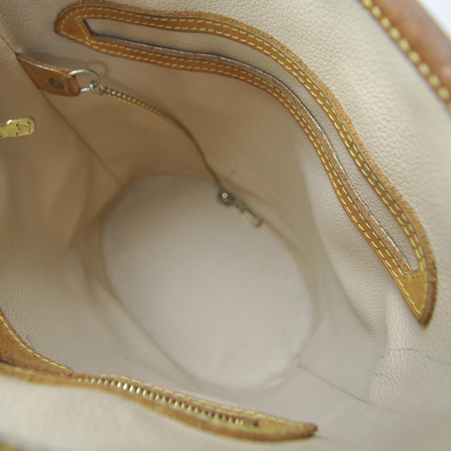Louis Vuitton Monogram Petit Bucket 23 7 of 9