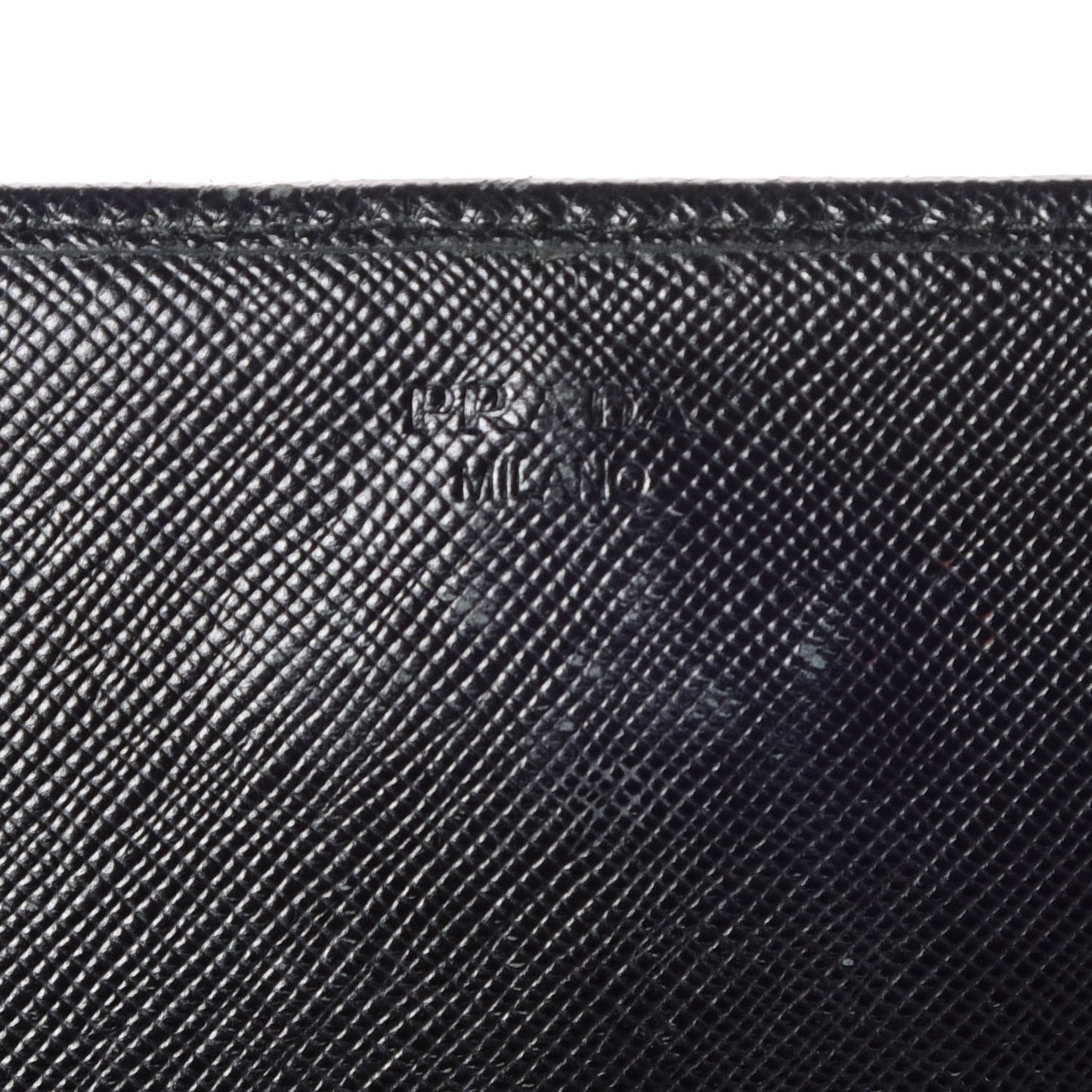Saffiano Metal Oro Chain Wallet Black