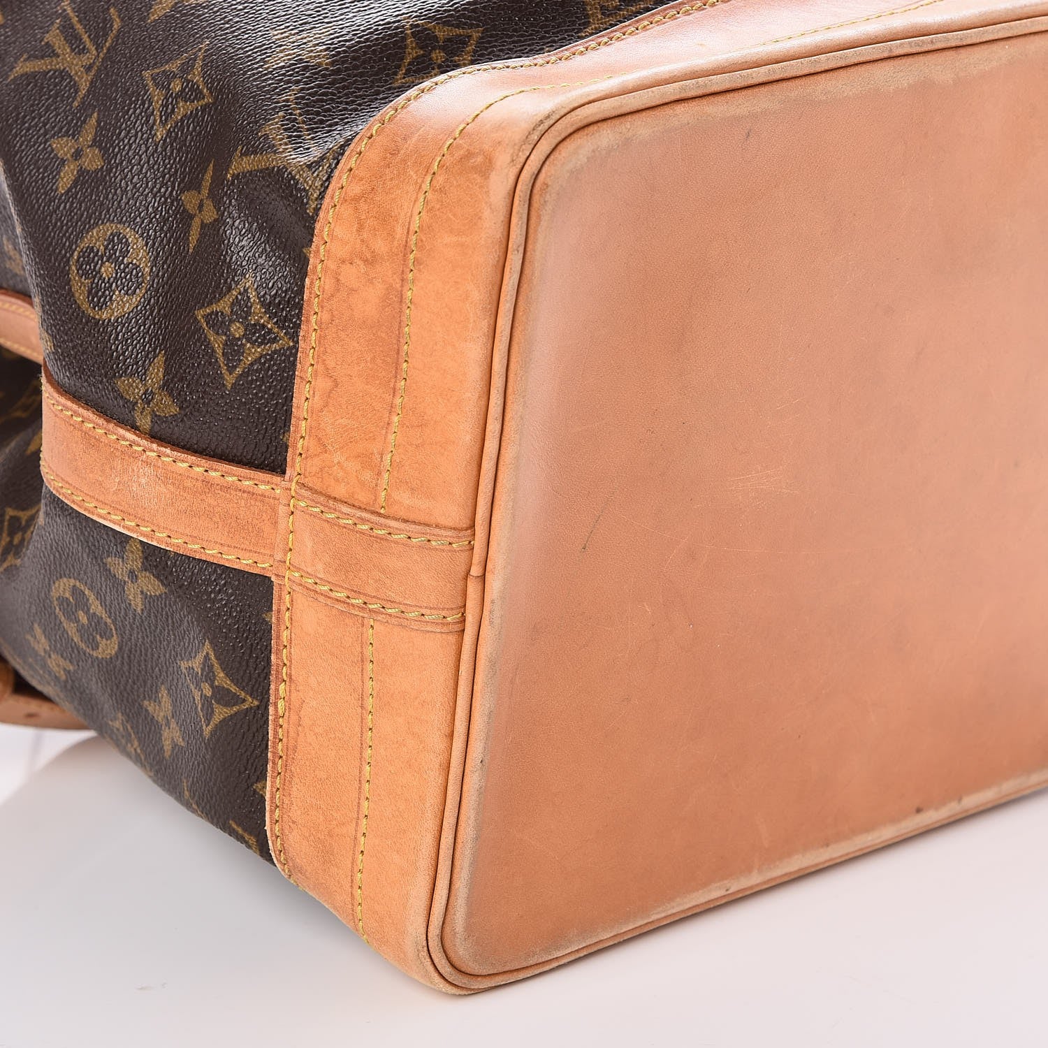 Louis Vuitton Monogram Noe 8 of 10
