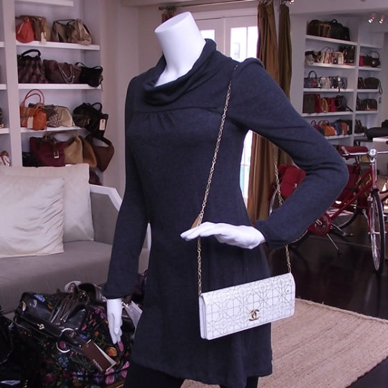 Chanel Vinyl Paris Moscou Moujik Clutch White 3 of 15