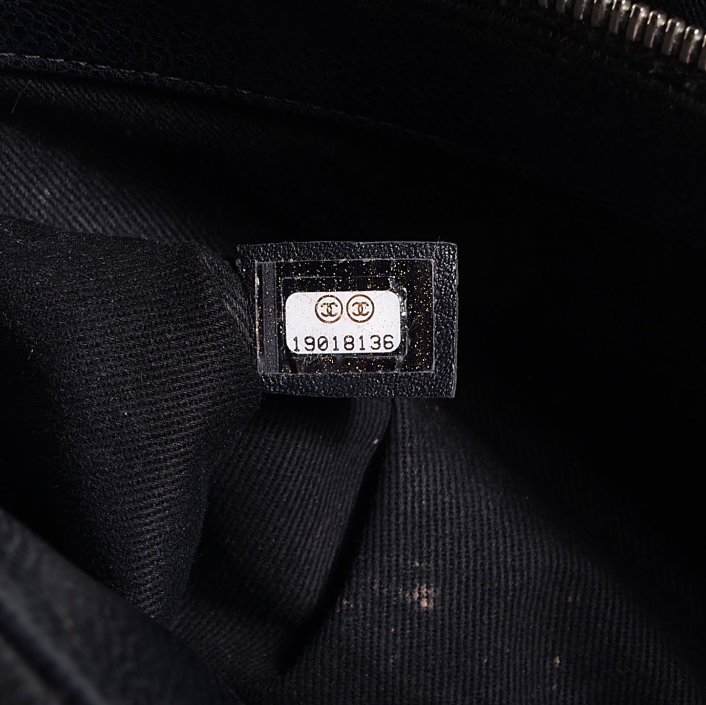 Caviar CC Timeless Tote Black