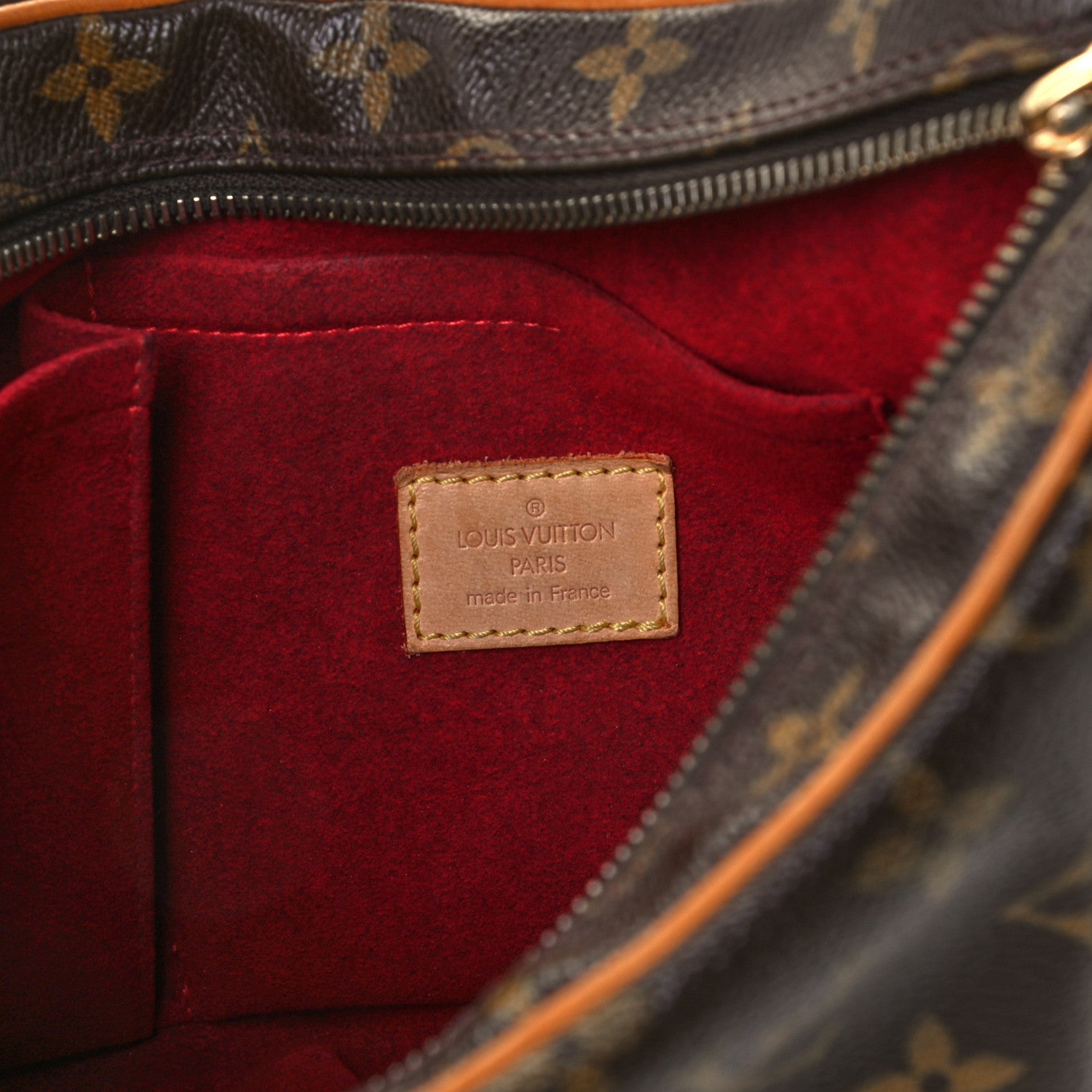 Louis Vuitton Monogram Croissant MM 6 of 10