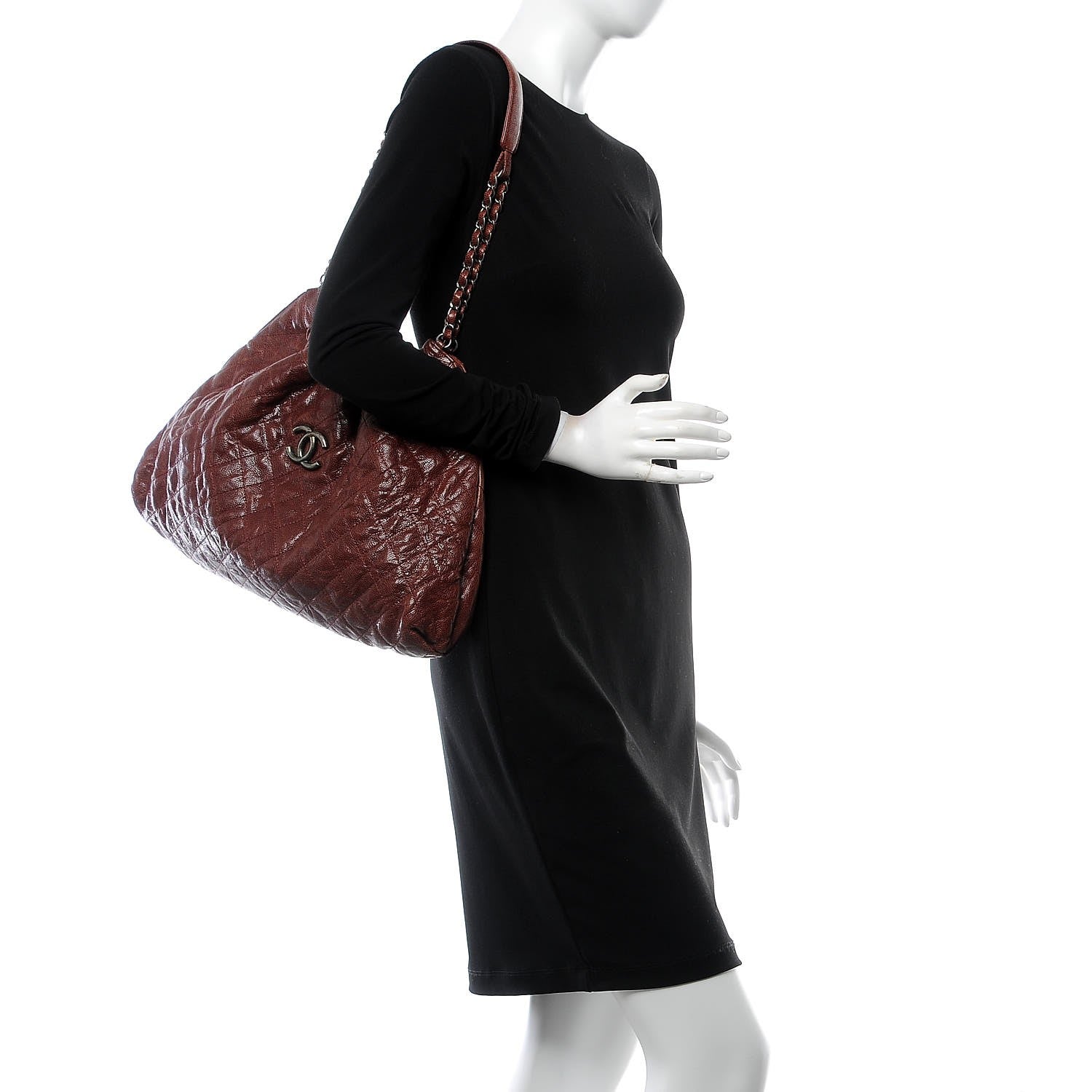 Chanel Caviar Quilted Medium Elastic Tote Bordeaux 2 of 8